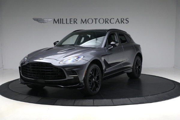 2025 Aston Martin DBX