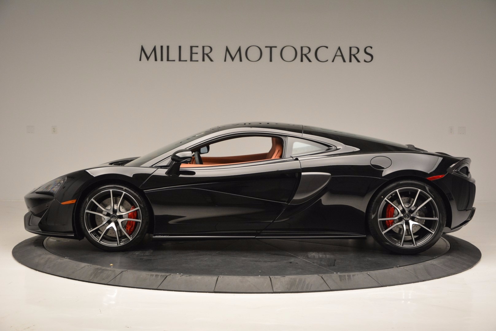 Used 2017 McLaren 570GT Greenwich, CT