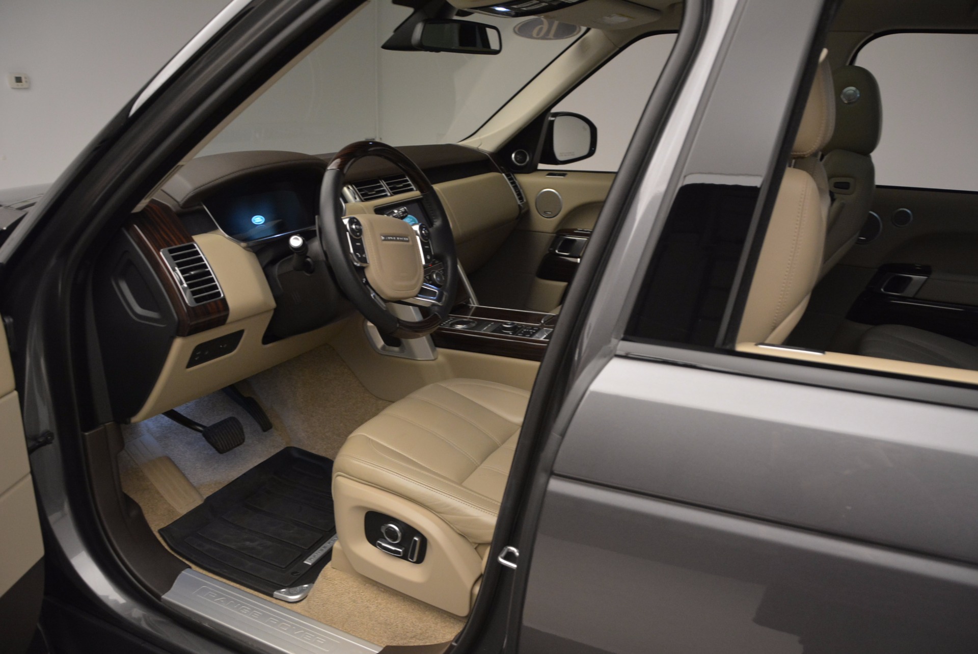 Land Rover Dealership In Greenwich Ct at Faye Langdon blog