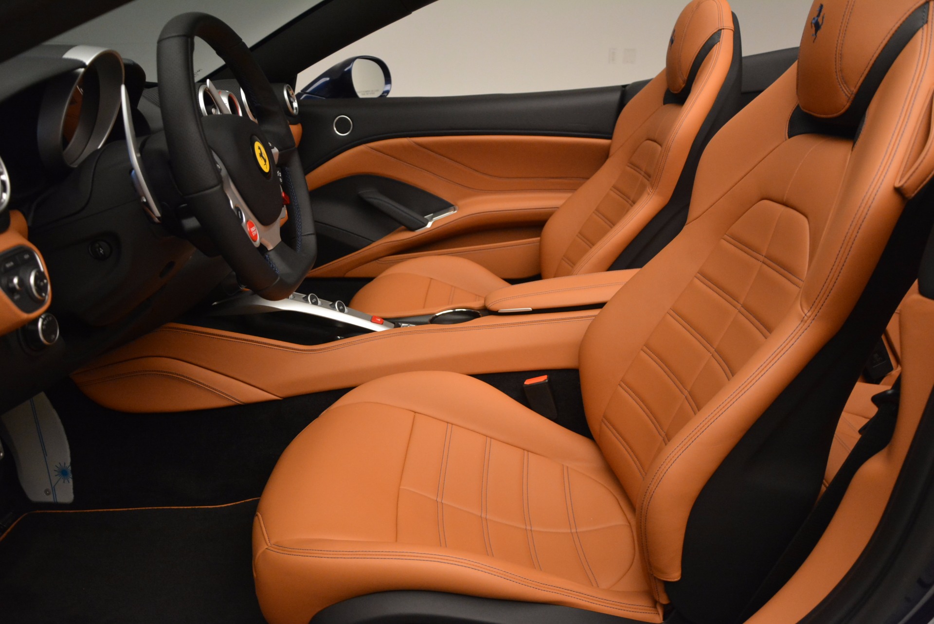 Pre Owned 2017 Ferrari California T Handling Speciale For Sale Miller Motorcars Stock 4761