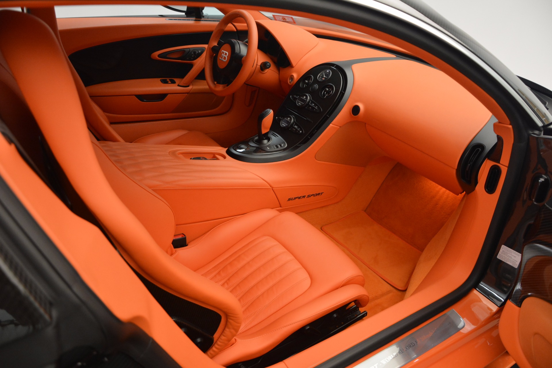 Pre Owned 2012 Bugatti Veyron 16 4 Super Sport For Sale