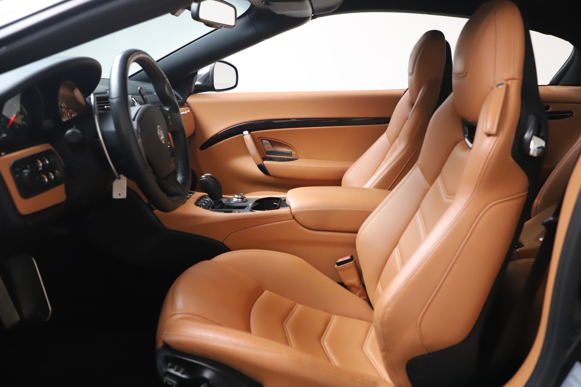 Used-2018-Maserati-GranTurismo-Sport-Convertible