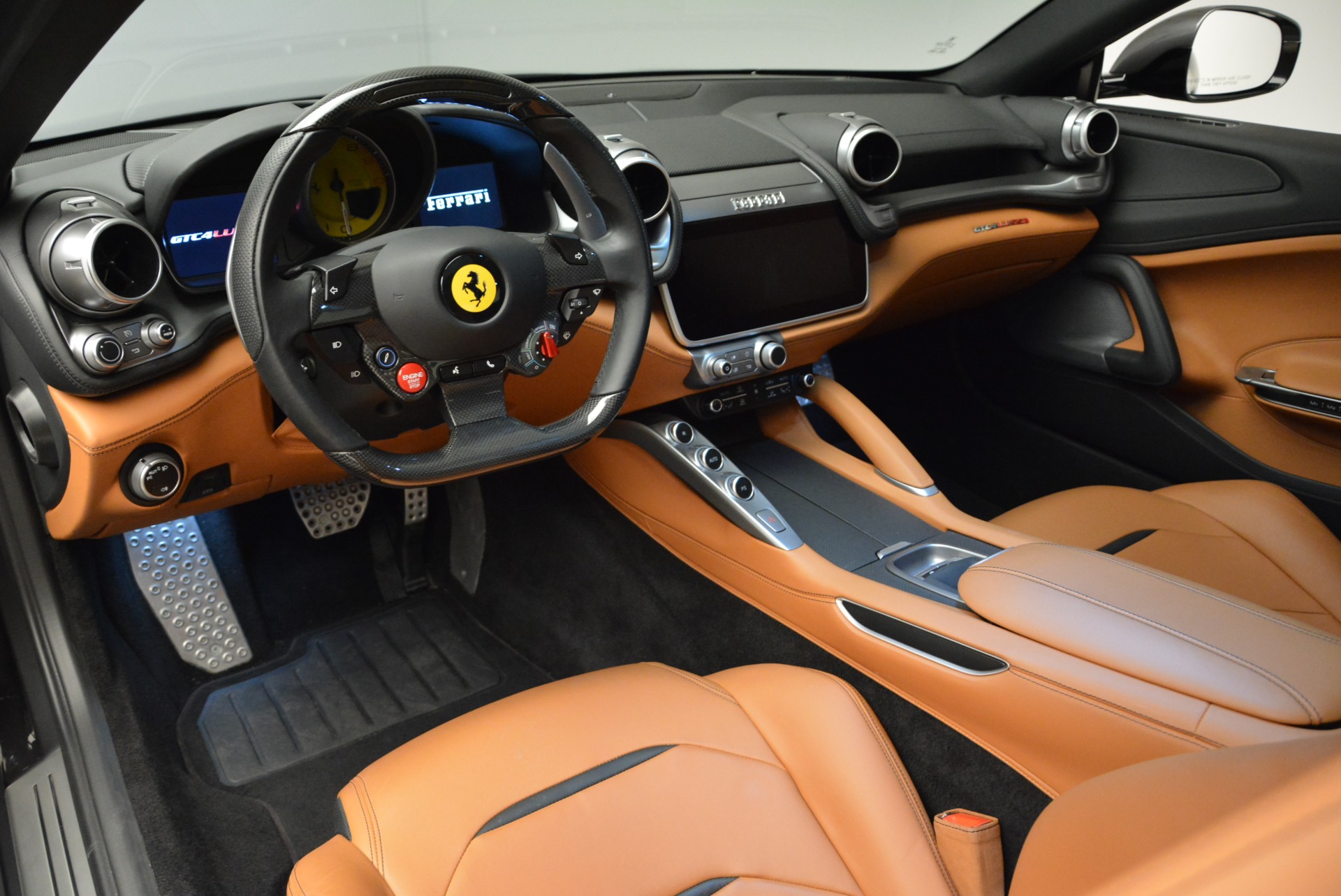 Ferrari gtc4lusso Interior