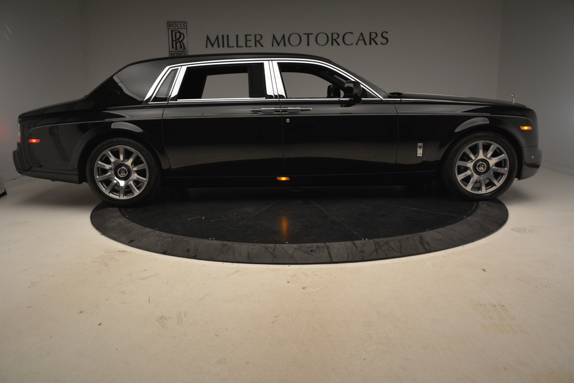 Pre Owned 2014 Rolls Royce Phantom Ewb For Sale Miller