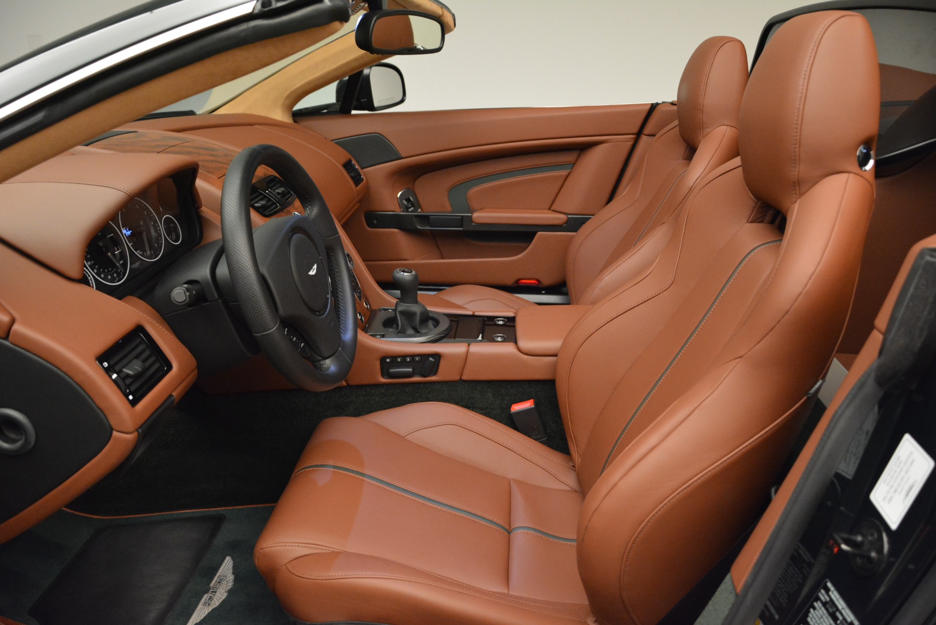 Used-2017-Aston-Martin-V12-Vantage-S-Roadster