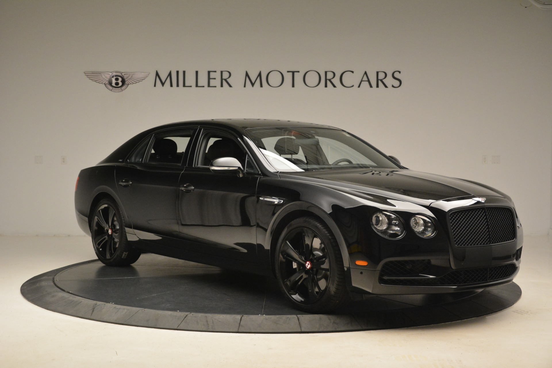 New 2018 Bentley Flying Spur V8 S Black Edition For Sale
