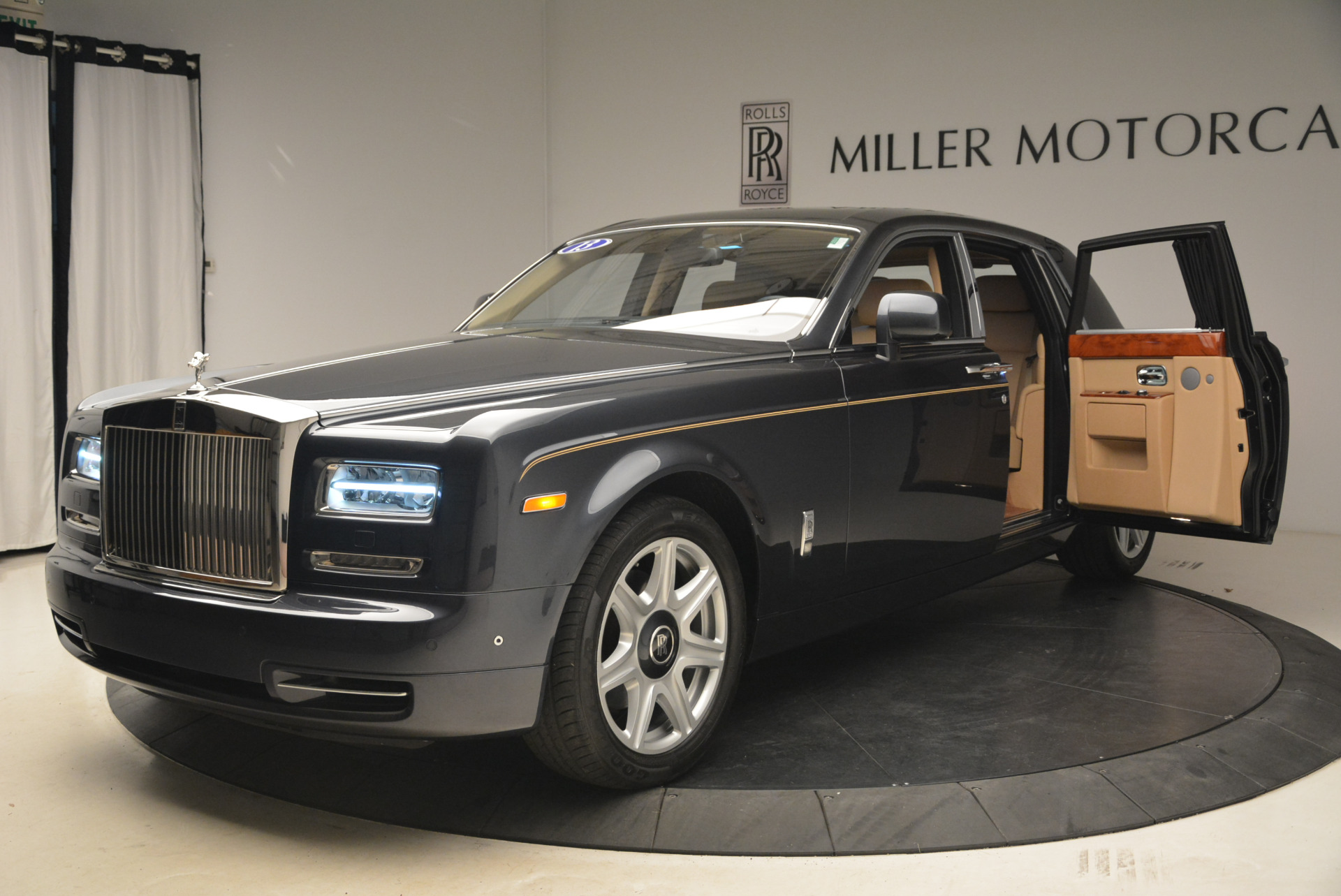 2013 Rolls Royce Phantom Series II Start Up Exhaust and In Depth Review   YouTube
