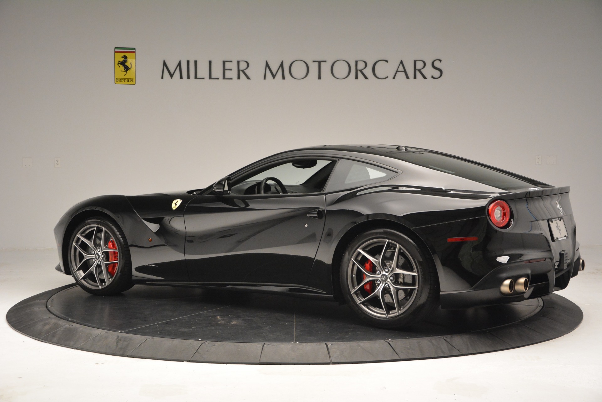 2014 Ferrari F12 Berlinetta: Prices, Reviews & Pictures - CarGurus