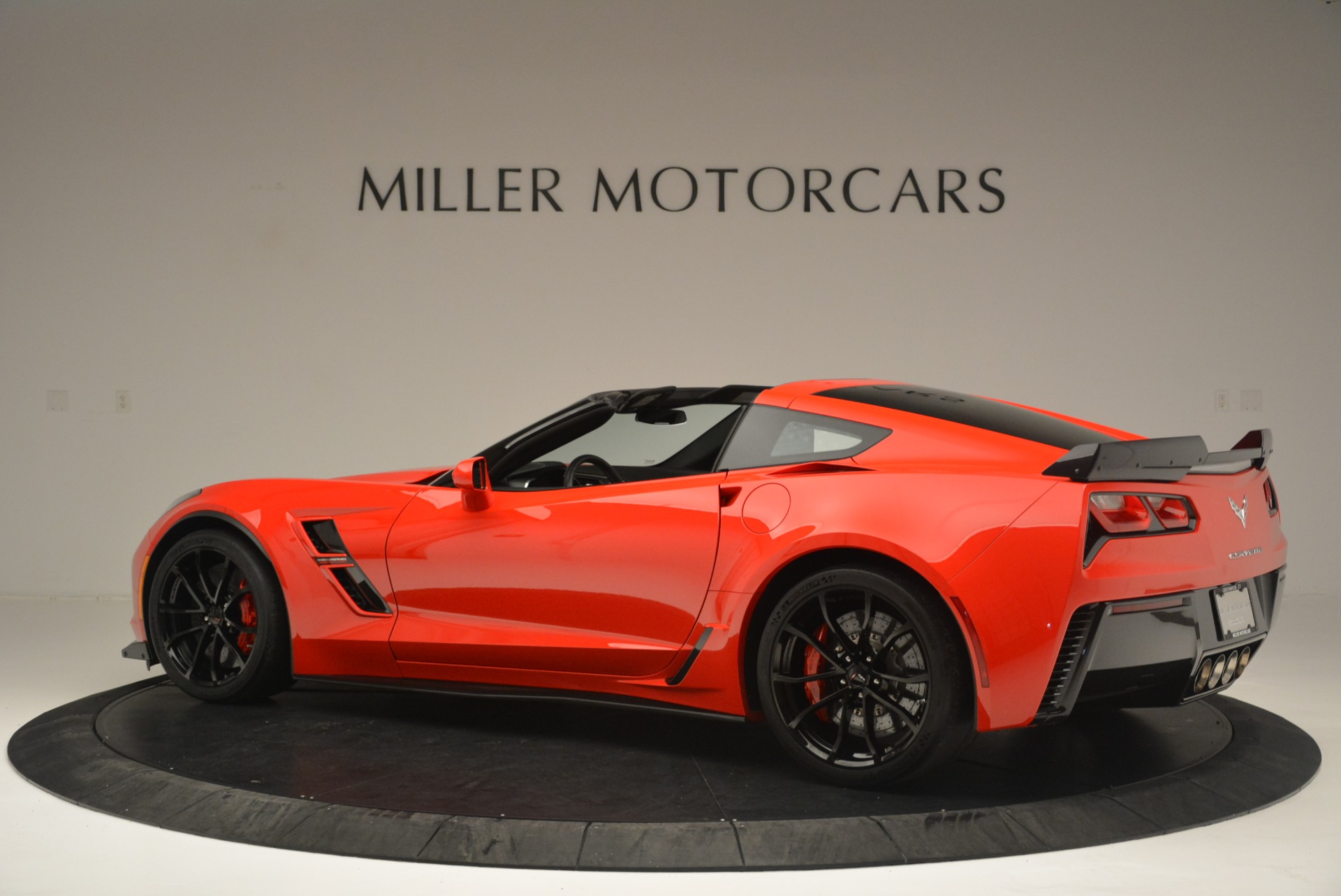 Used-2017-Chevrolet-Corvette-Grand-Sport