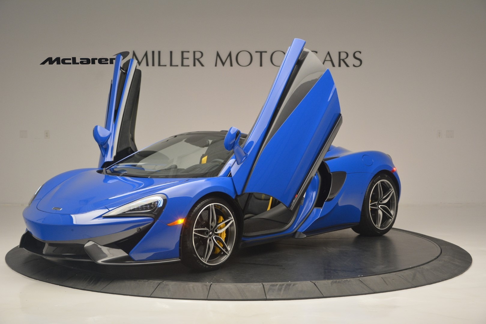 blue maclaren
