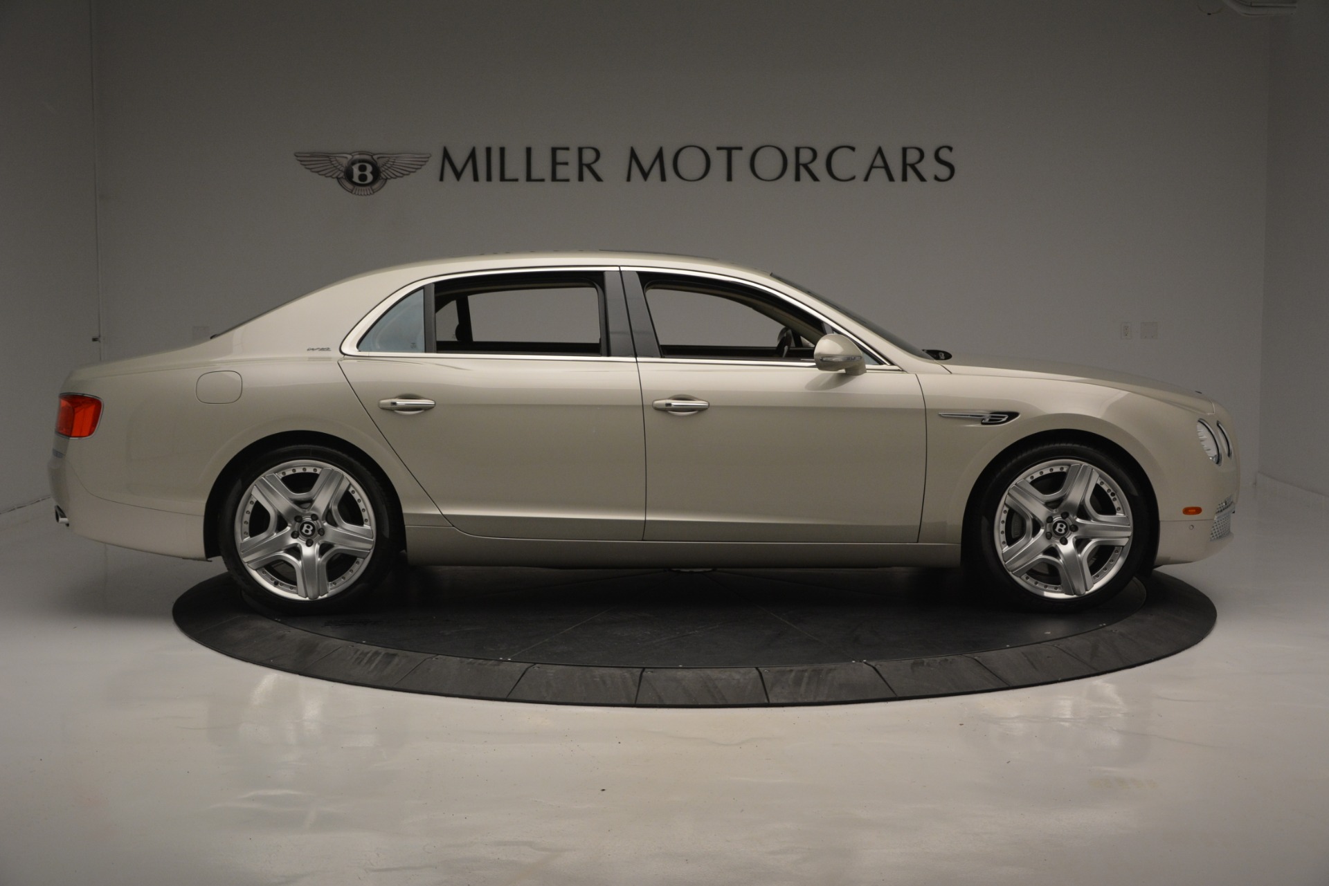 Pre Owned 14 Bentley Flying Spur W12 For Sale Miller Motorcars Stock R477a Pre Owned 14 Bentley Flying Spur W12 For Sale Miller Motorcars Stock R477a