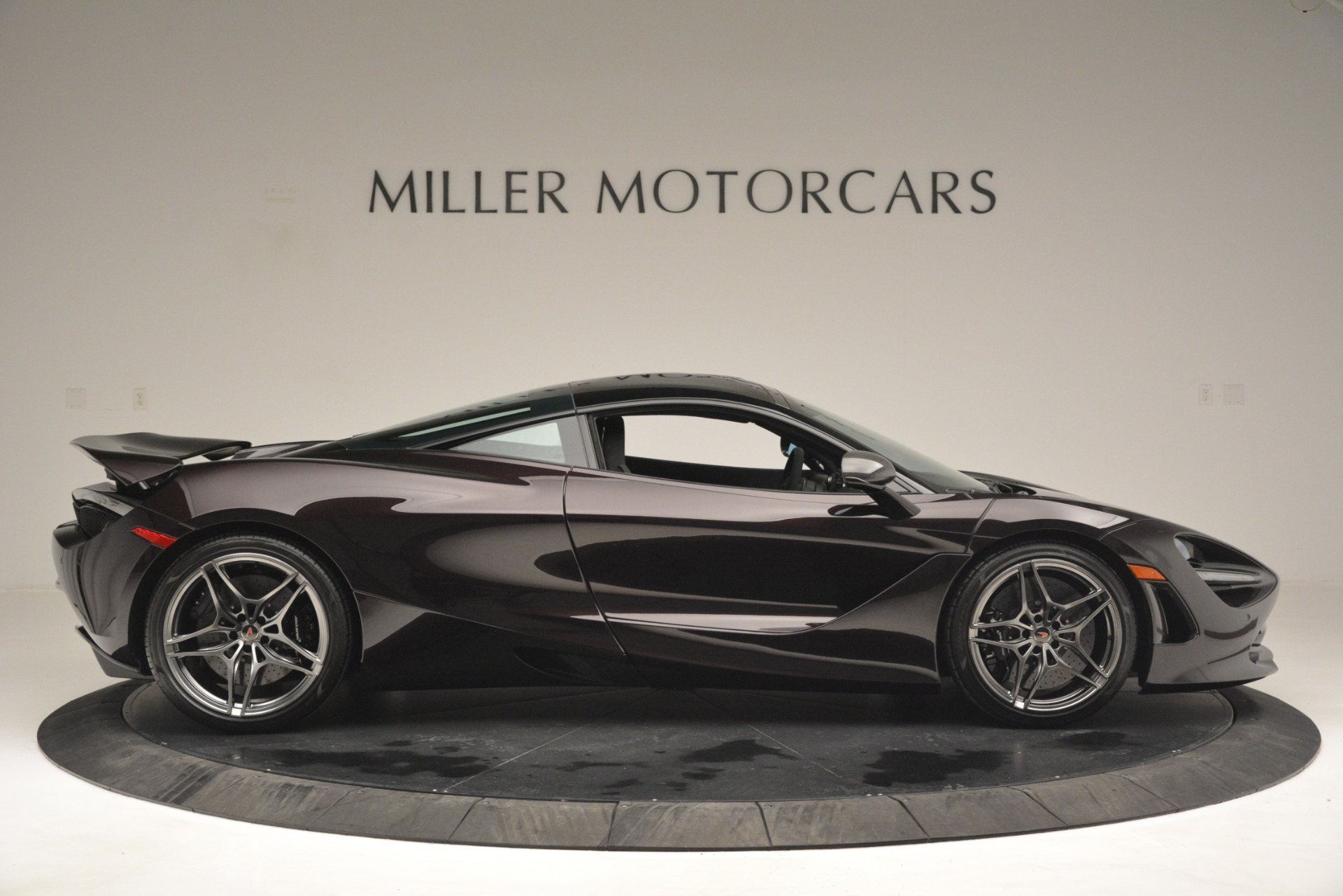 Used-2018-McLaren-720S-Coupe