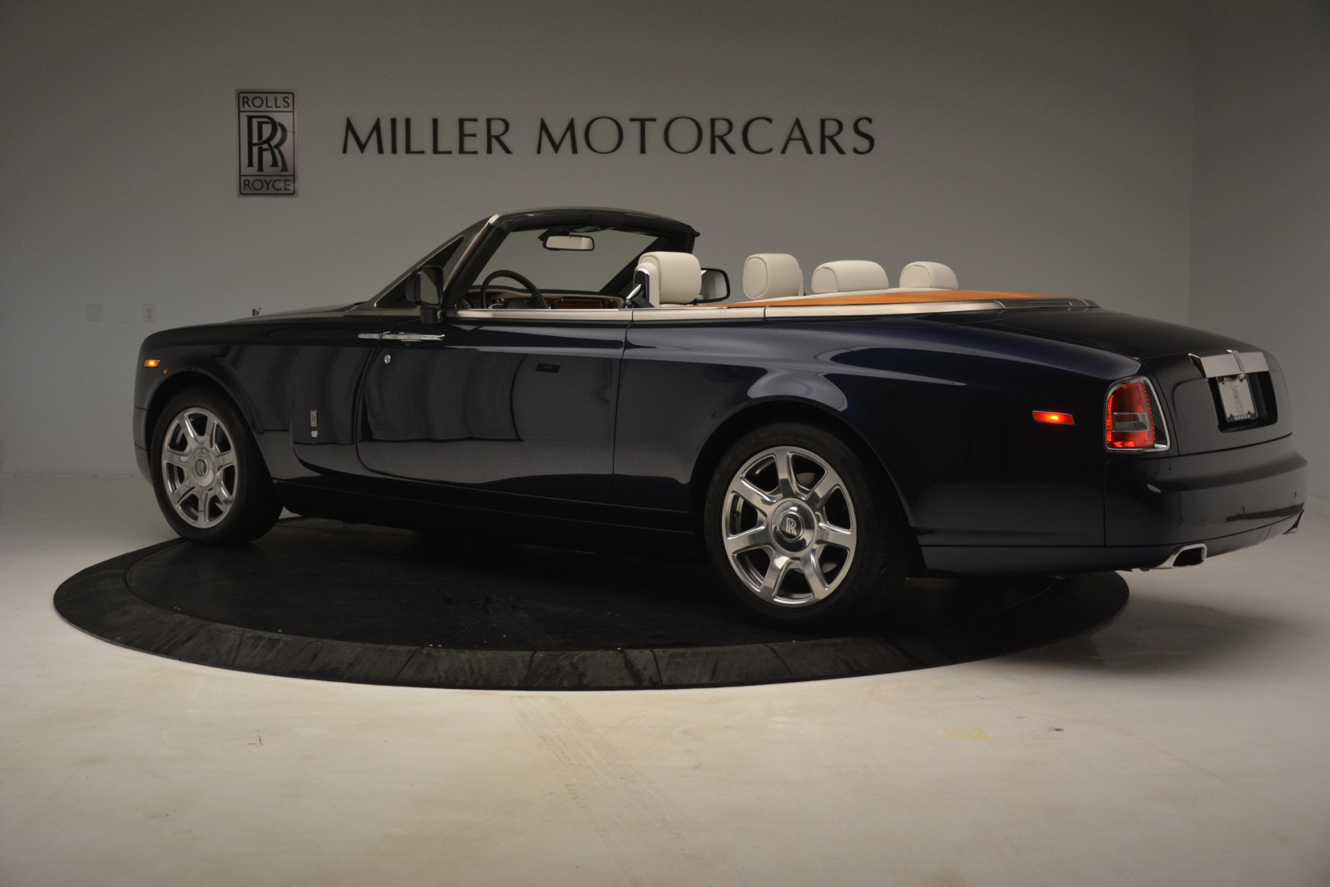 Used 2013 Rolls-Royce Phantom Drophead Coupe For Sale (Sold
