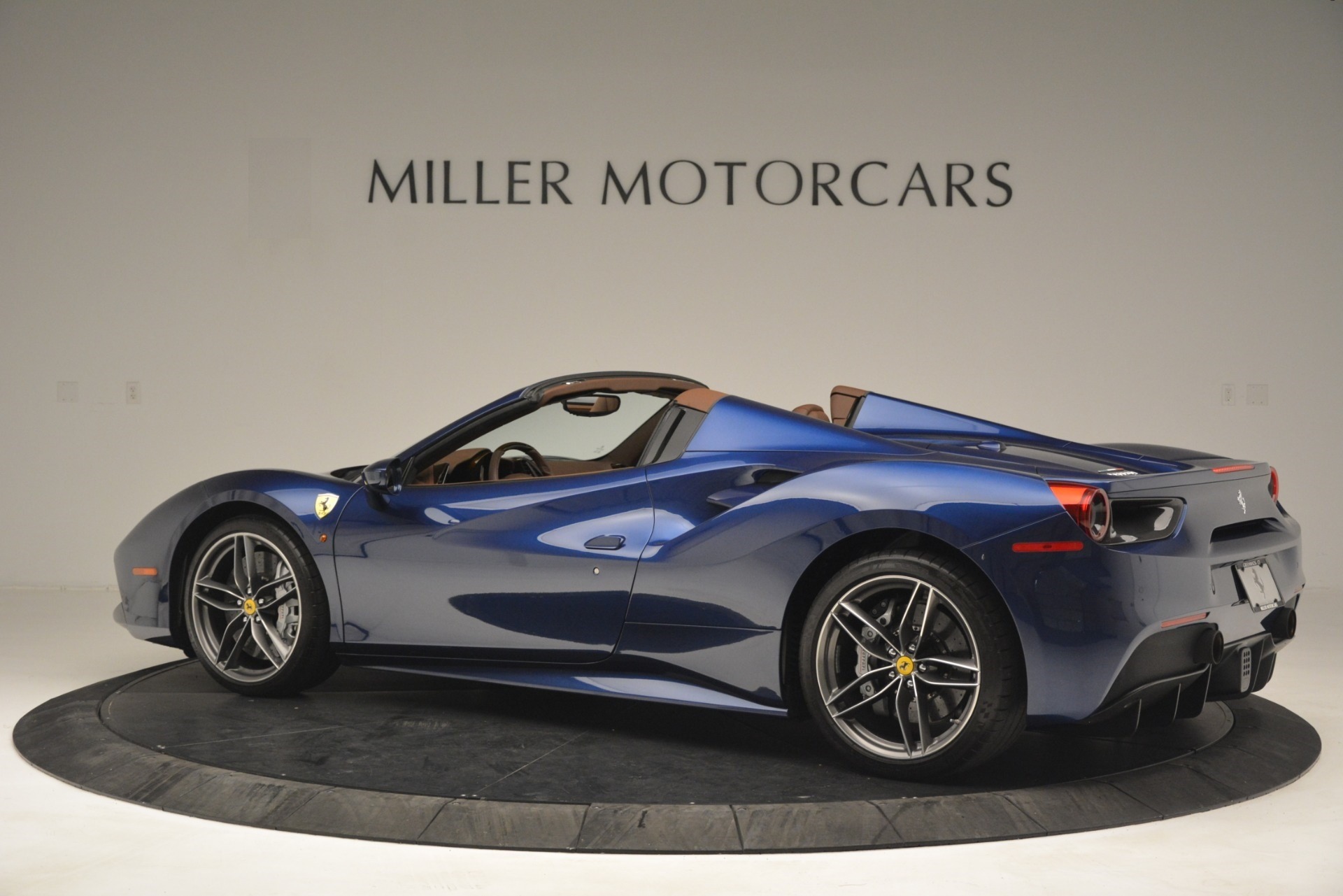 2018 ferrari 488 spider horsepower
