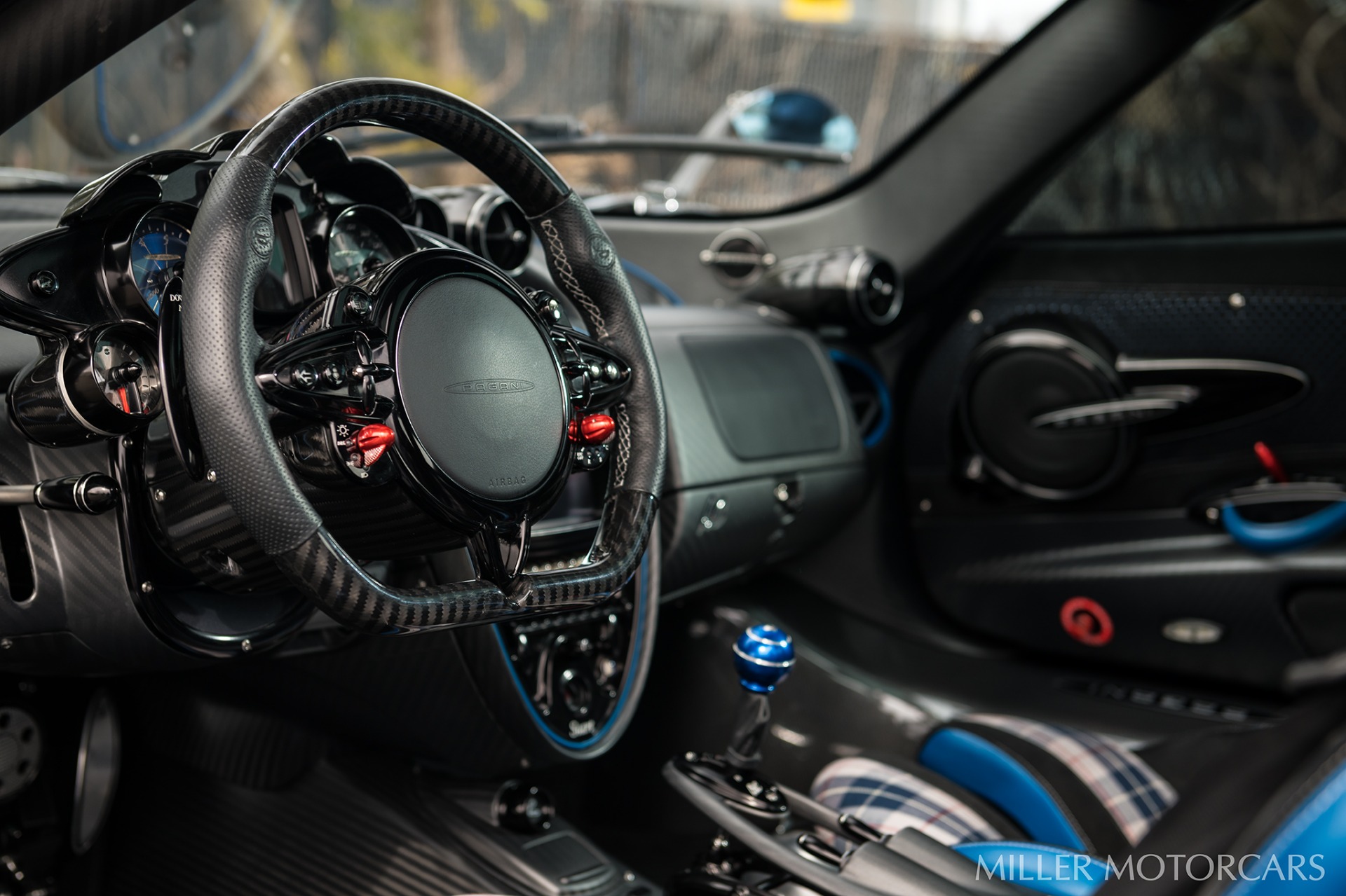 pics Pagani Huayra Bc Inside 2017 pagani huayra bc macchina volante