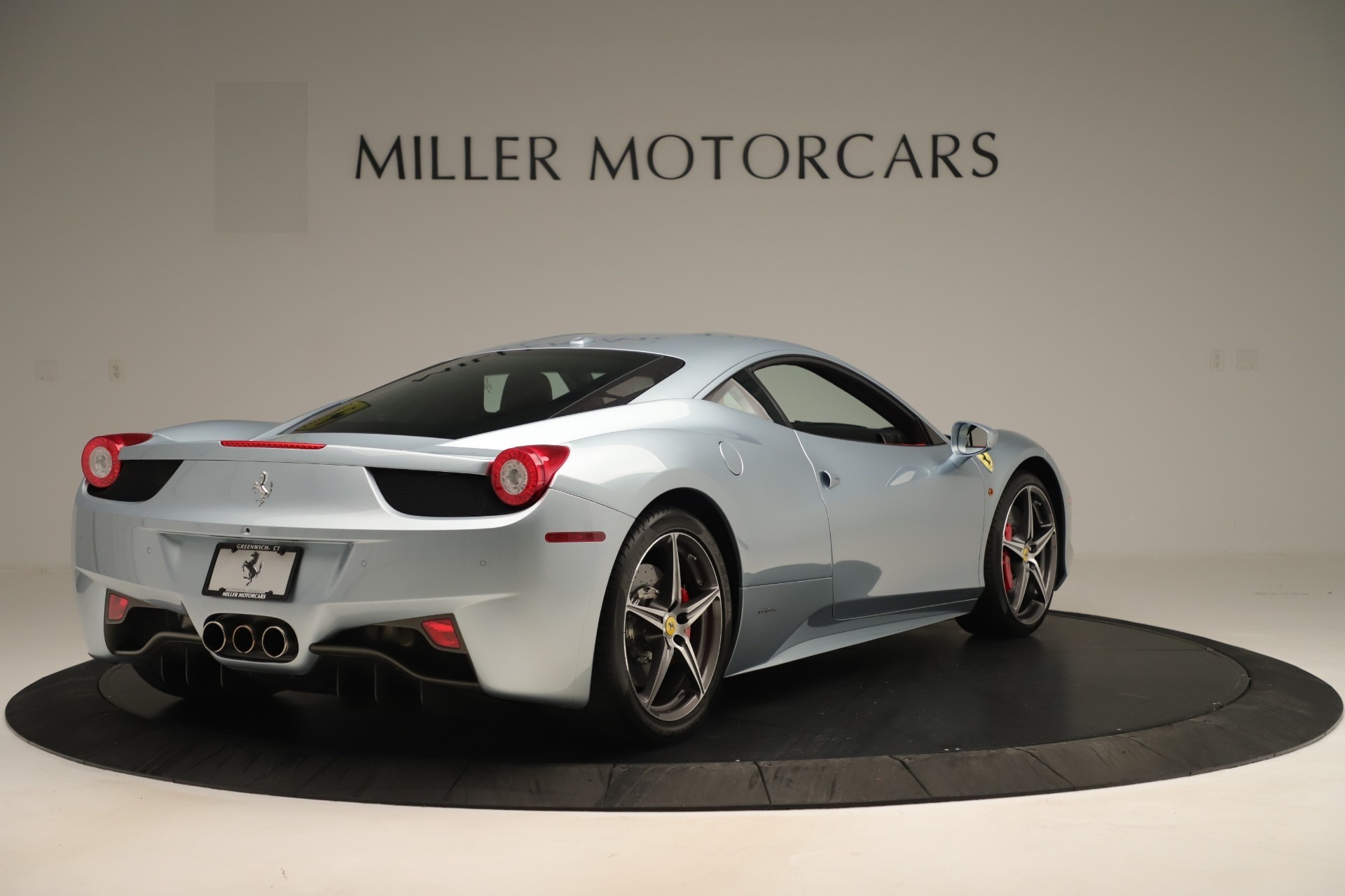 Ferrari 458 Italia in Grey