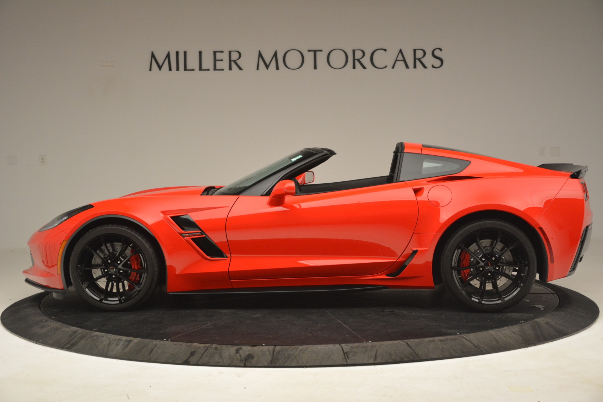 Used-2019-Chevrolet-Corvette-Grand-Sport
