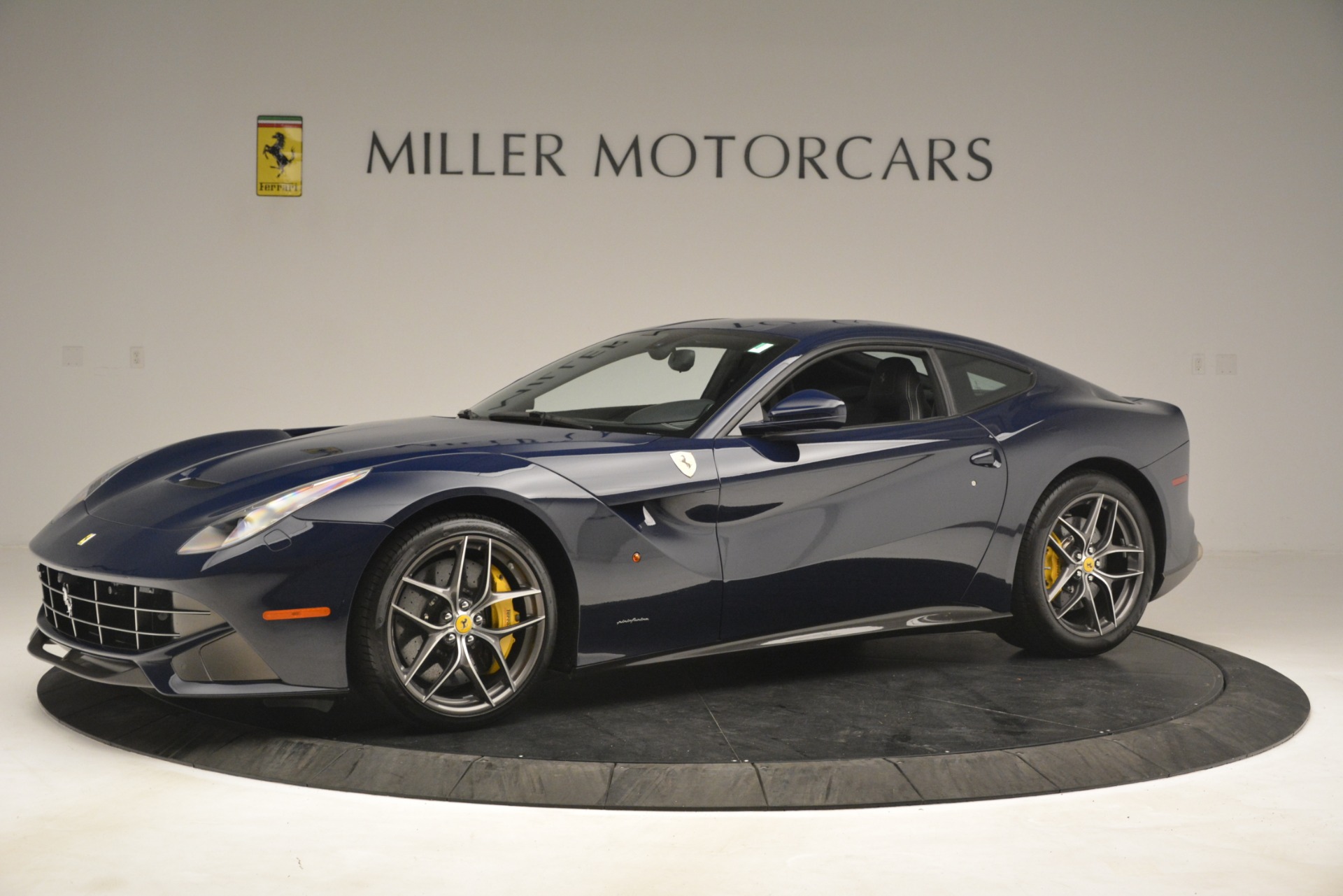 price of ferrari f12 berlinetta