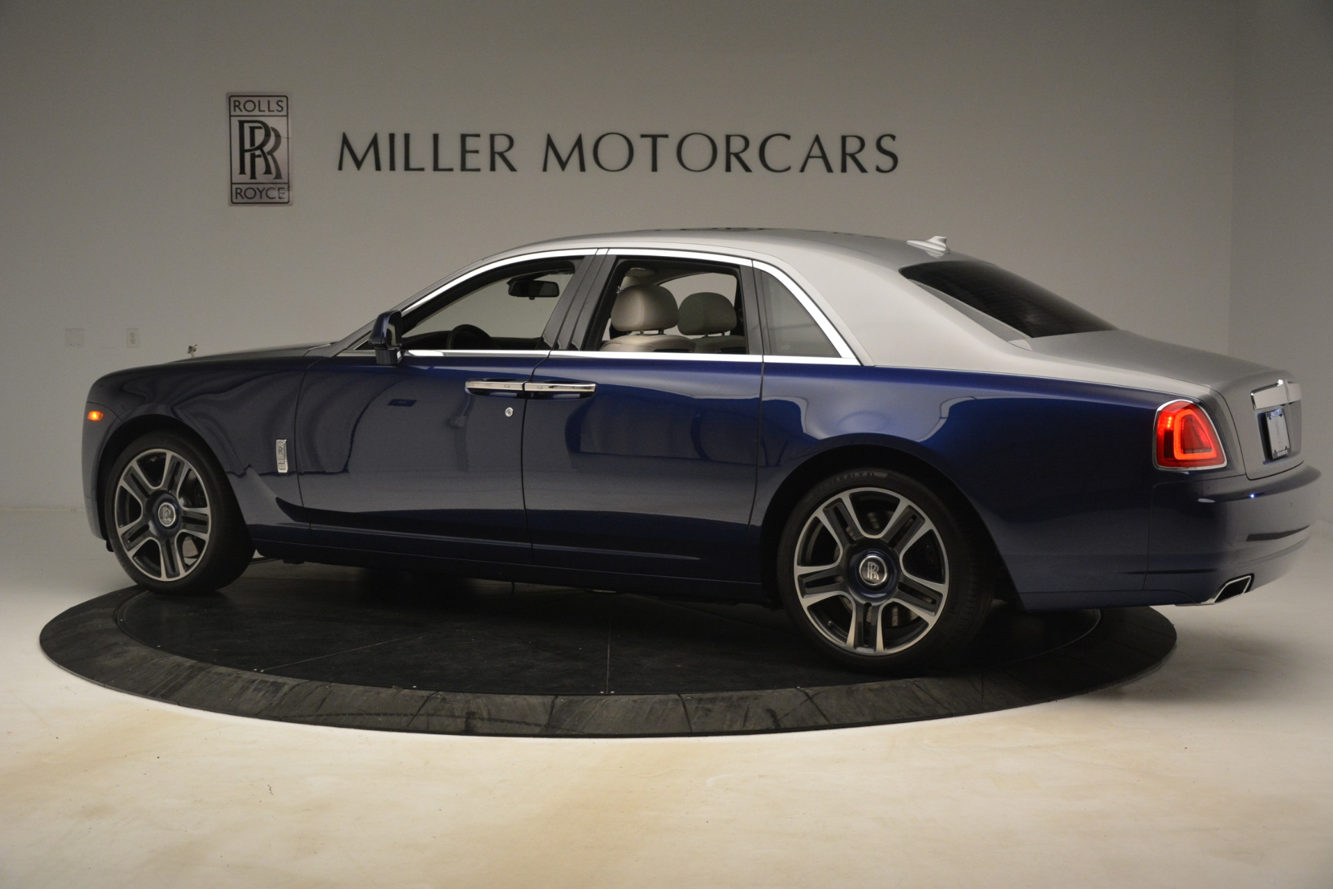 PreOwned 2016 RollsRoyce Ghost For Sale () Miller Motorcars Stock 7574