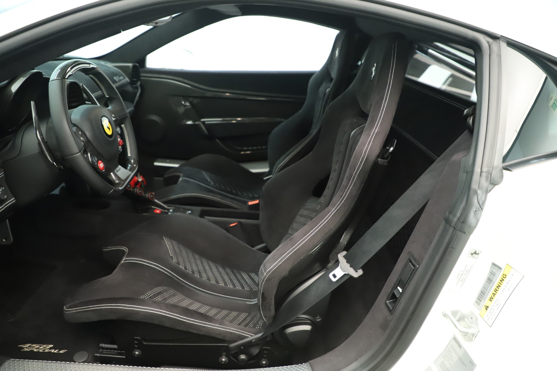 Used-2014-Ferrari-458-Speciale-Base