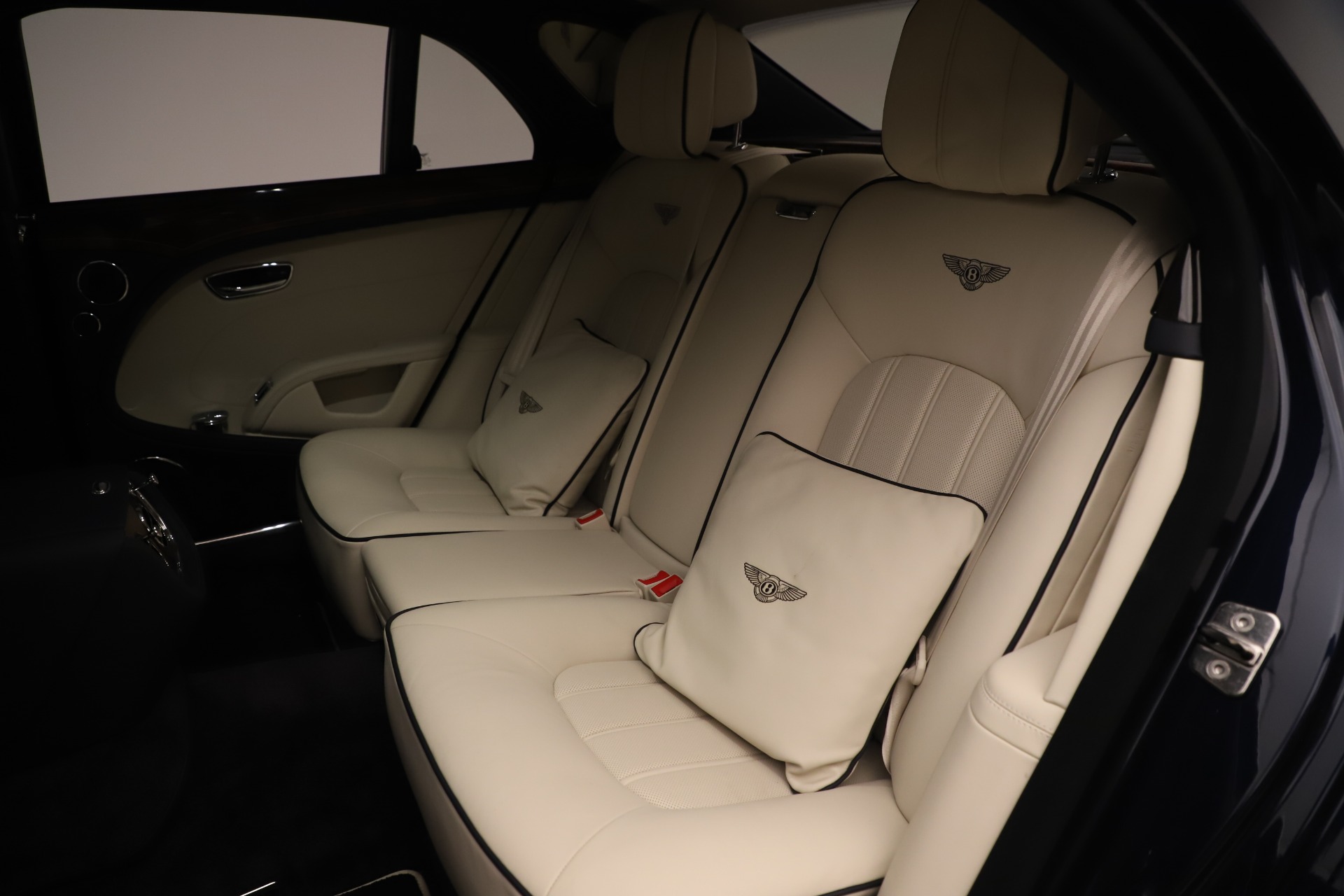 Used-2016-Bentley-Mulsanne