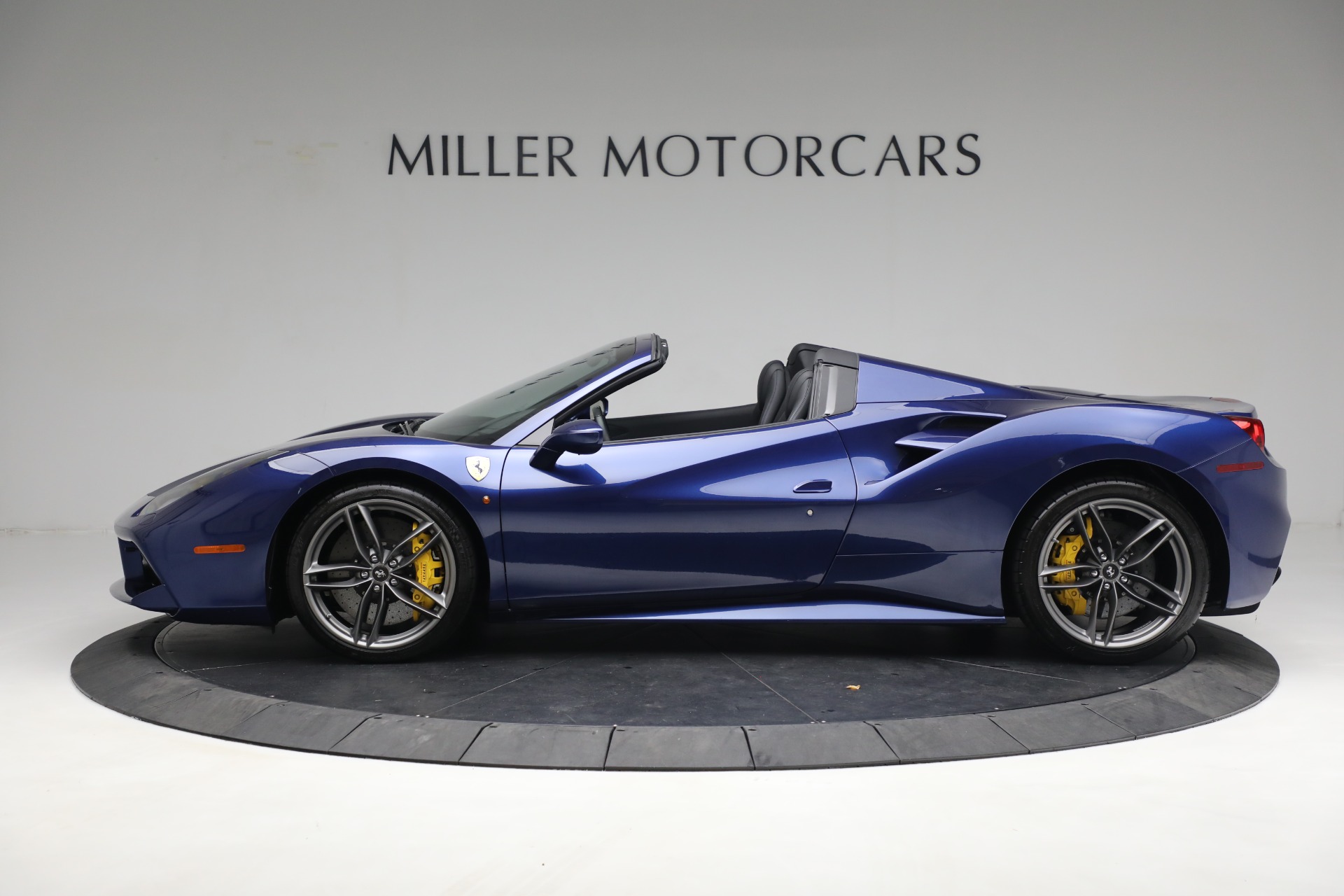 2019 ferrari 488 spider
