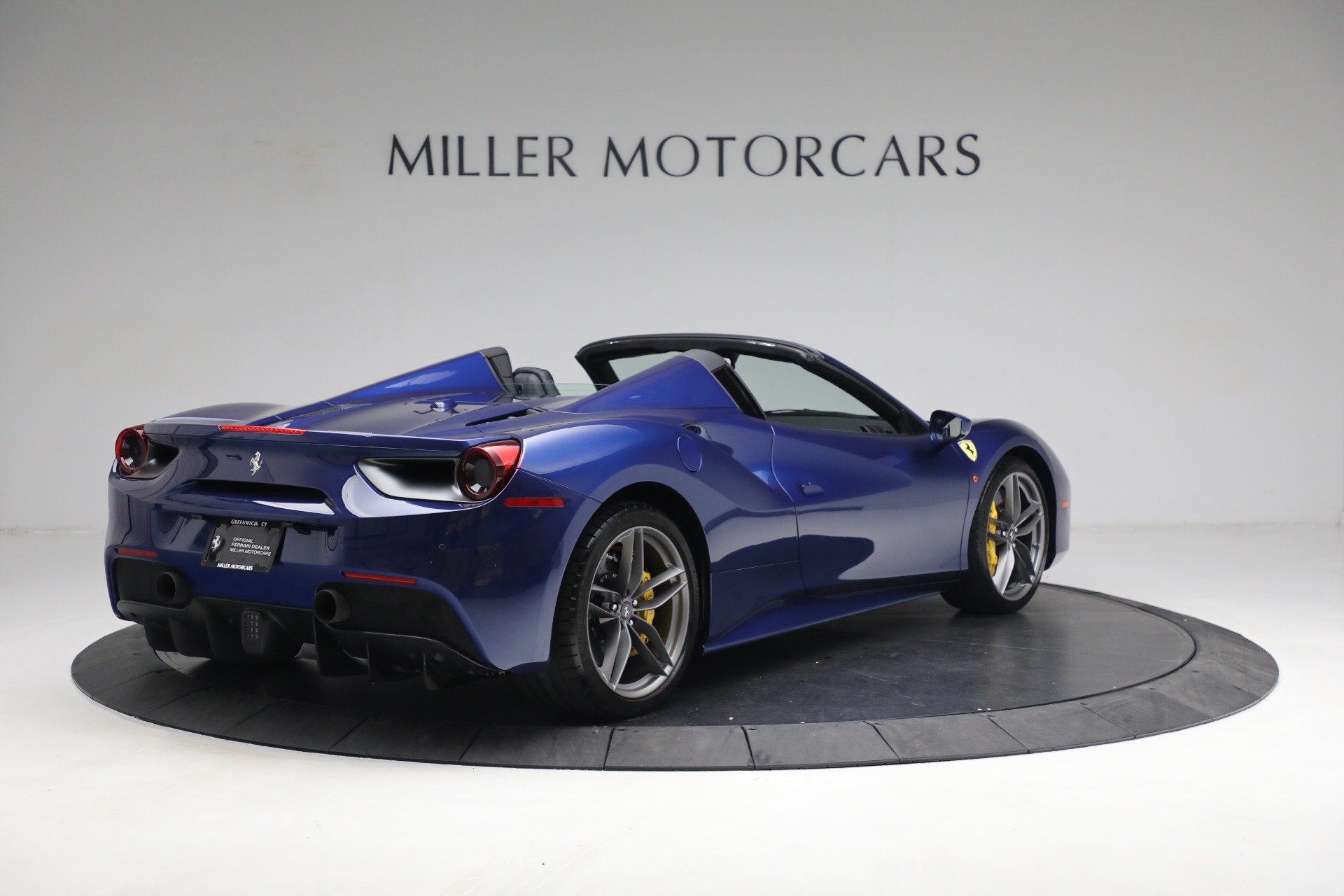 2019 ferrari 488 spider