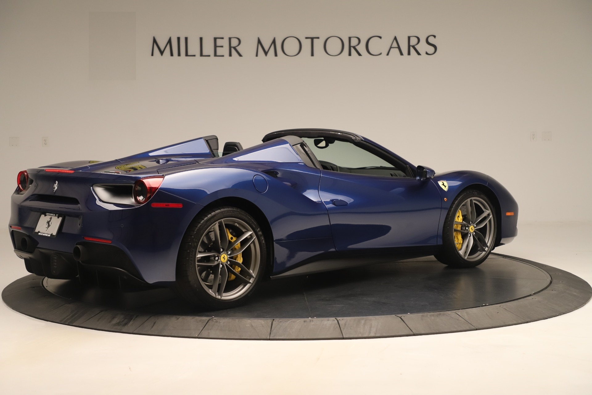 2018 ferrari 488 spider horsepower