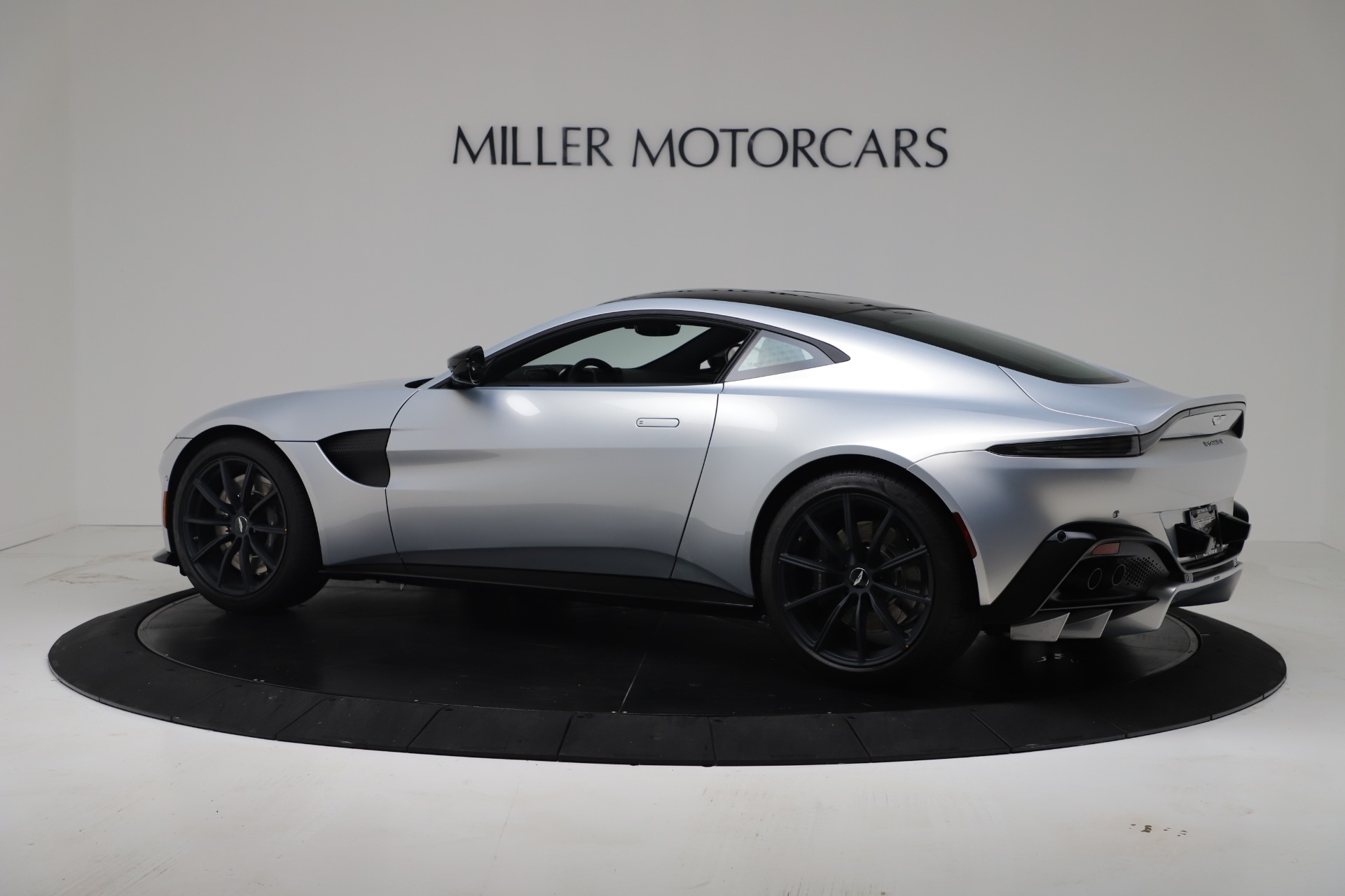 New 2020 Aston Martin Vantage V8 For Sale ($191,537) | Miller Motorcars