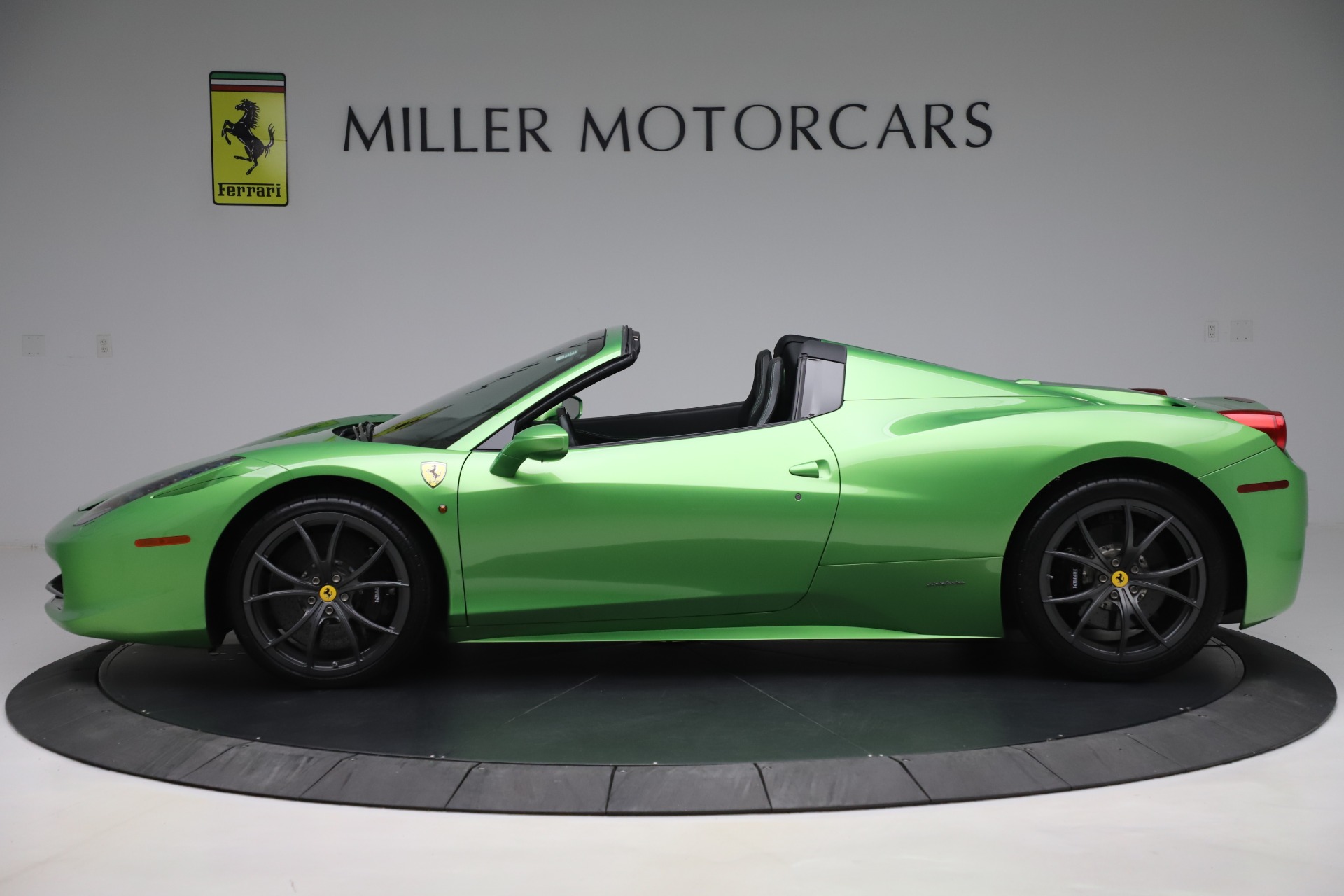 used ferrari 458 spider