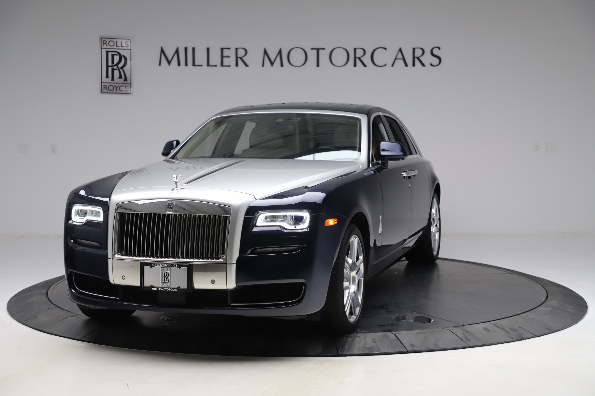 Mua bán RollsRoyce Ghost 2015 giá 18 tỉ 800 triệu  2310214