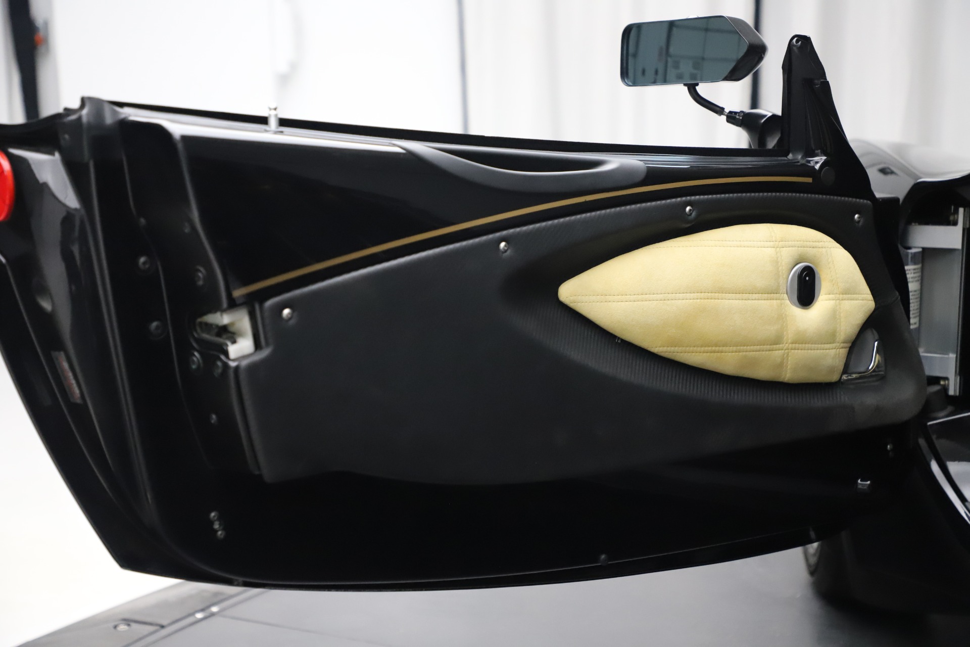 Used-2007-Lotus-Elise-Type-72D