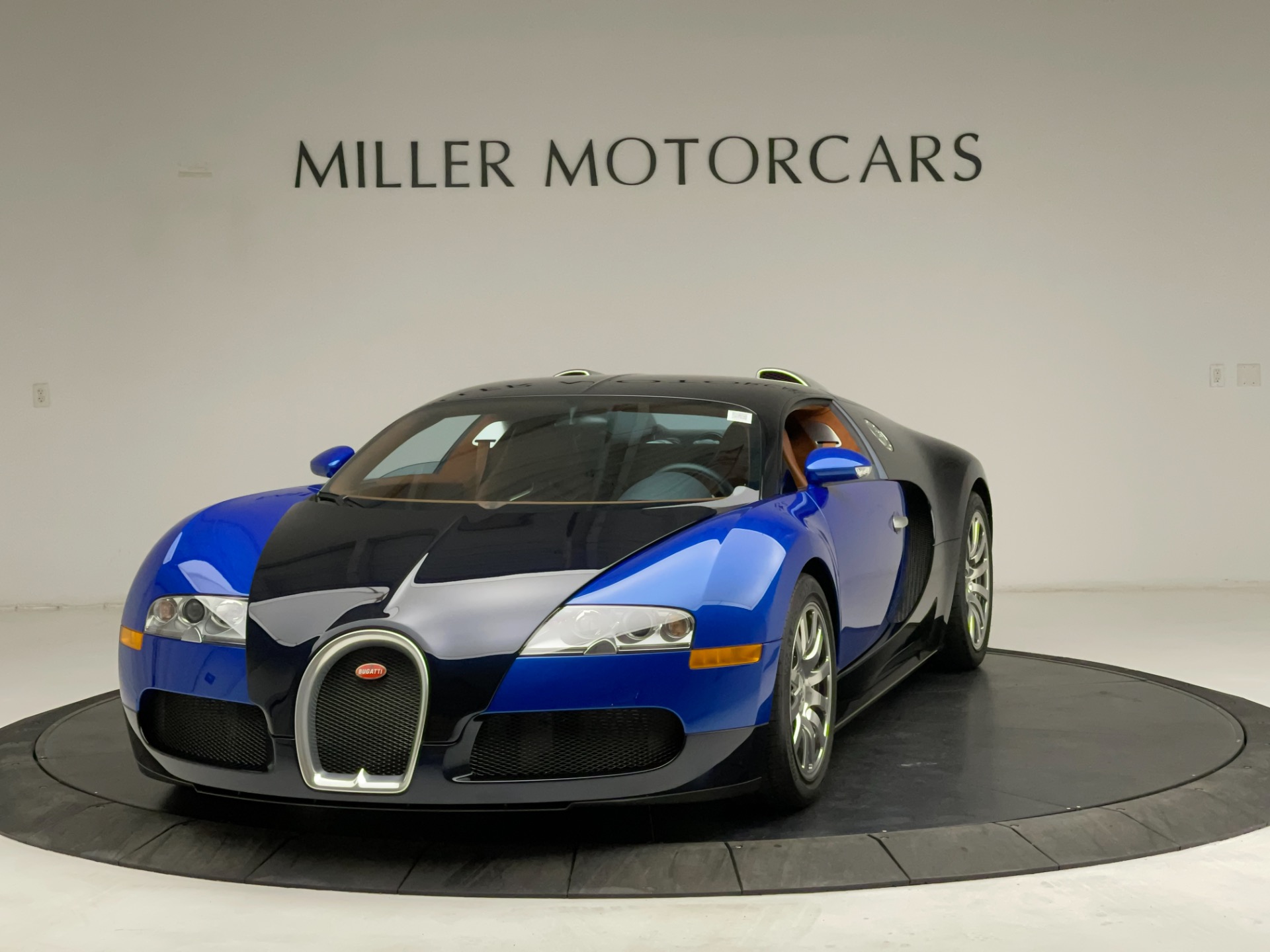 Pre-Owned 2008 Bugatti Veyron 16.4 For Sale () | Miller ...