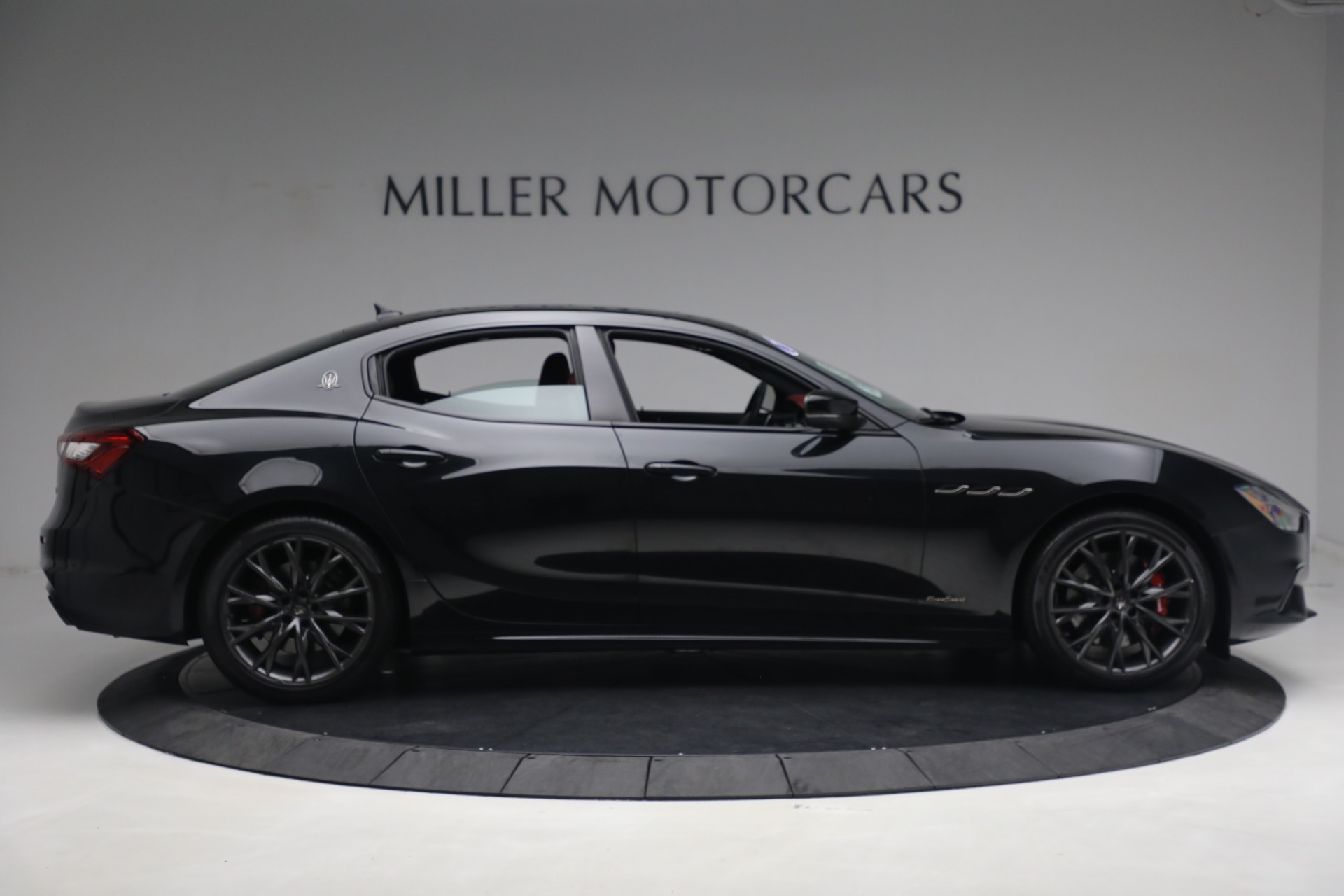 2020 maserati ghibli