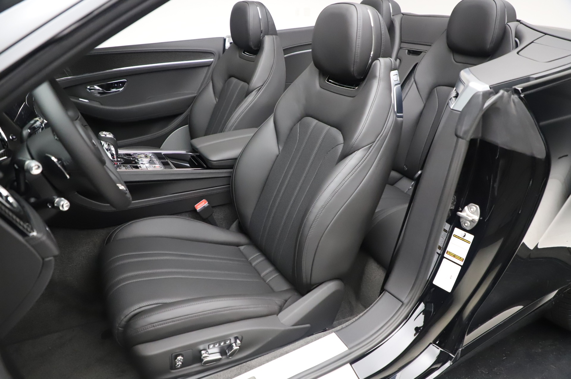 New-2020-Bentley-Continental-GTC-V8
