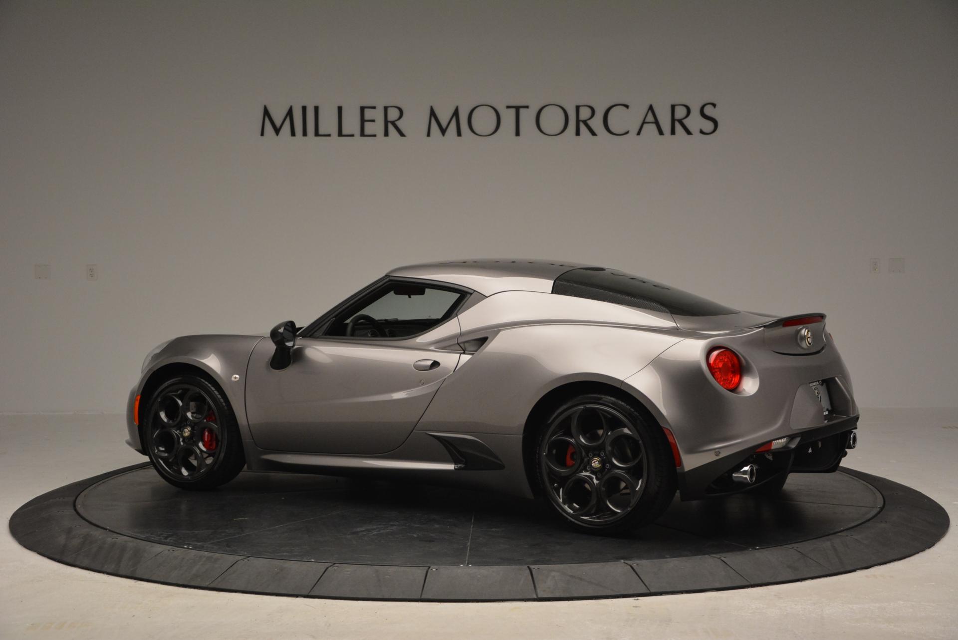 New-2016-Alfa-Romeo-4C