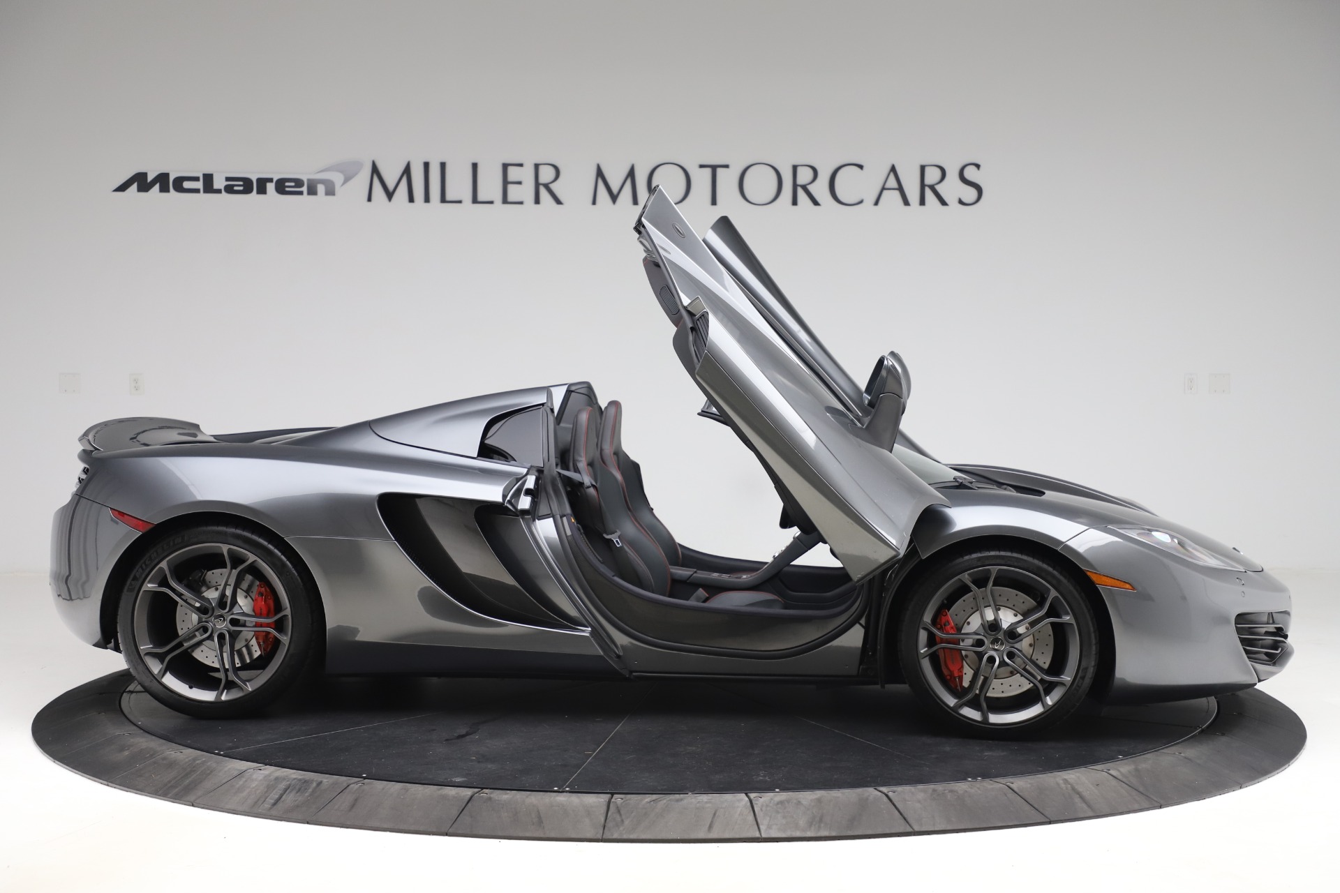 Used-2013-McLaren-MP4-12C-Spider-Convertible