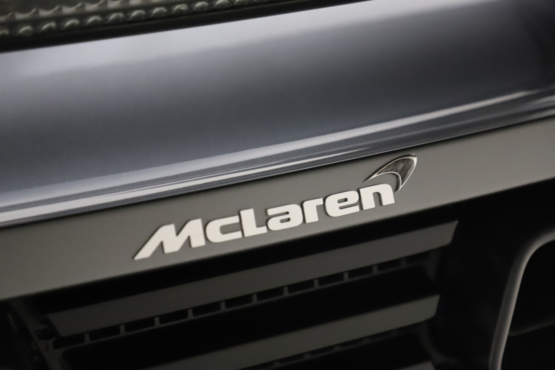 Used-2013-McLaren-MP4-12C-Spider-Convertible
