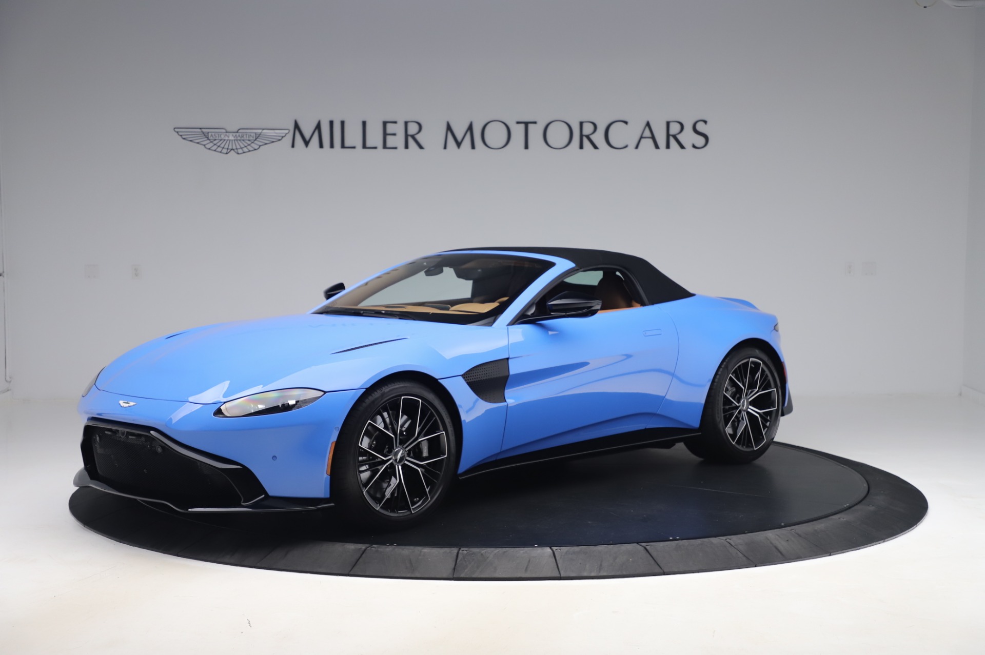2021 Aston Martin Vantage Roadster V8 Drop Top with Killer Looks Aston
martin vantage roadster (2021)