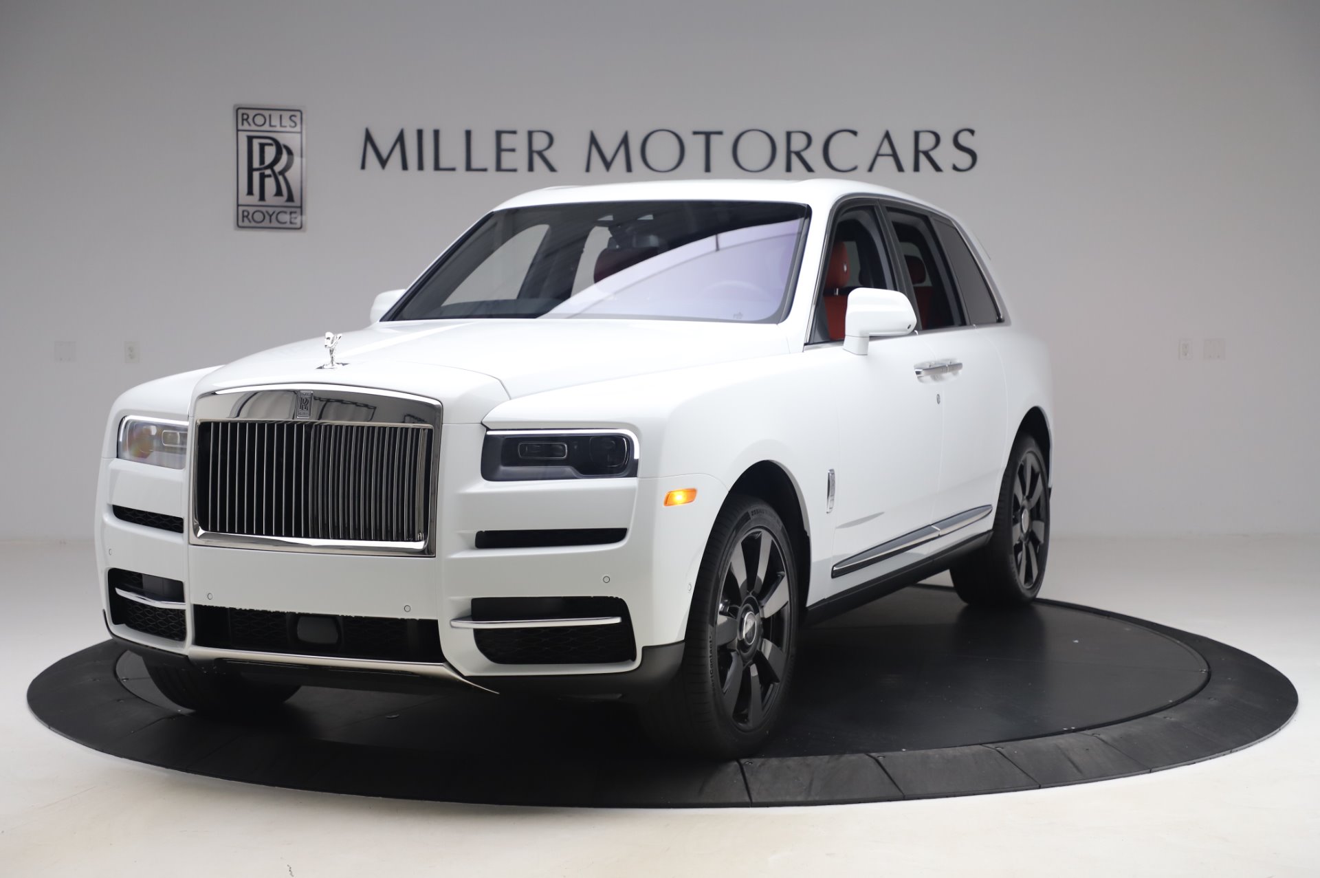 RollsRoyce Cullinan Black Badge  bóng ma SUV siêu sang  Tạp chí Giao  thông vận tải