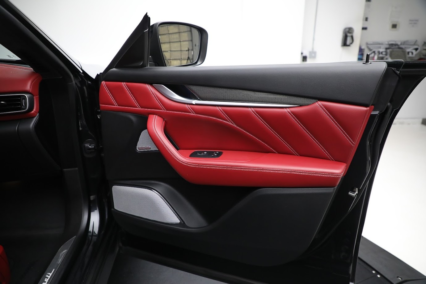 New-2020-Maserati-Levante-GTS