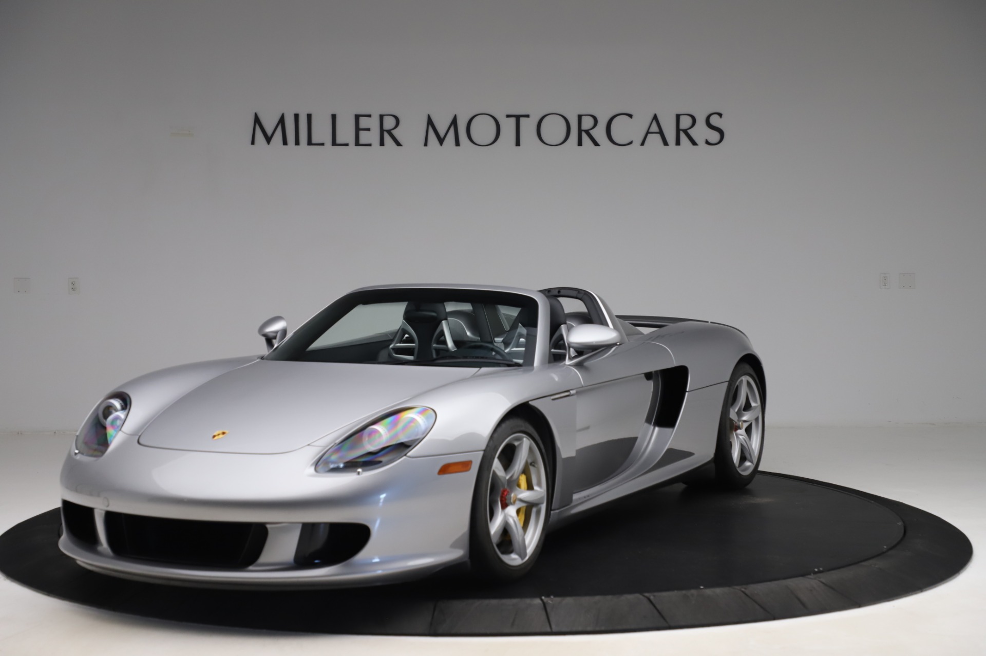 Pre-Owned 2005 Porsche Carrera GT For Sale () | Miller Motorcars Stock #1147