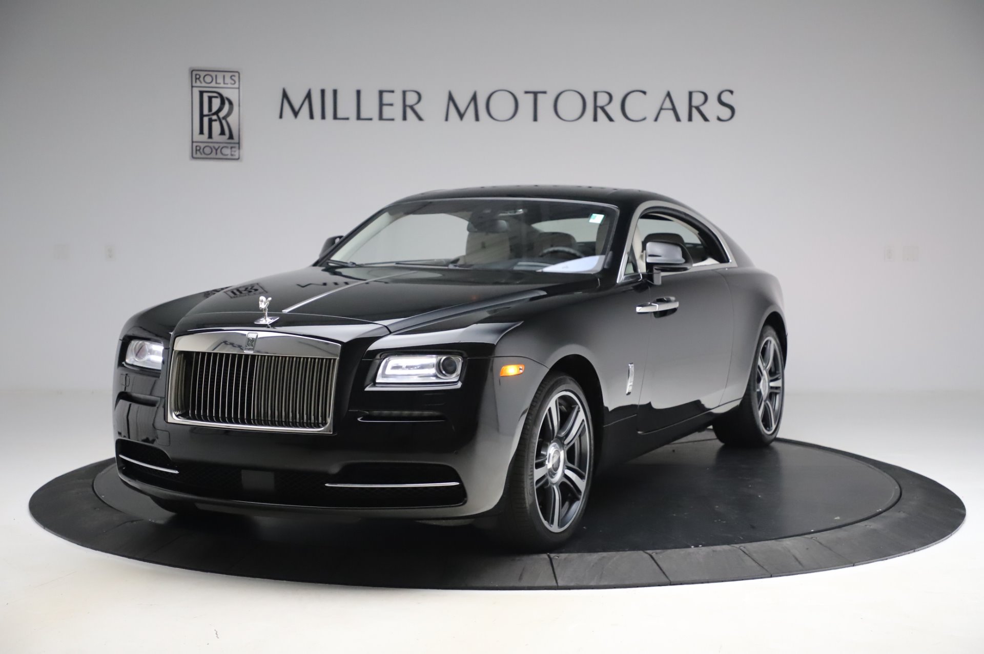 Hàng hiếm RollsRoyce Wraith được rao bán cùng lời chia sẻ Mua mới hơn 30  tỷ bán cũ hơn 13 tỷ