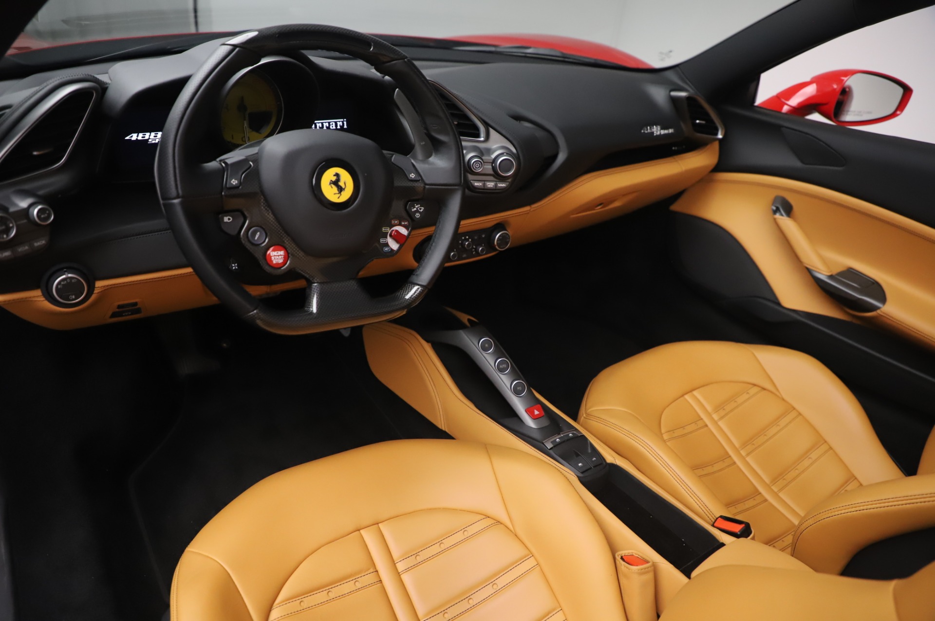 Used-2018-Ferrari-488-Spider-Base