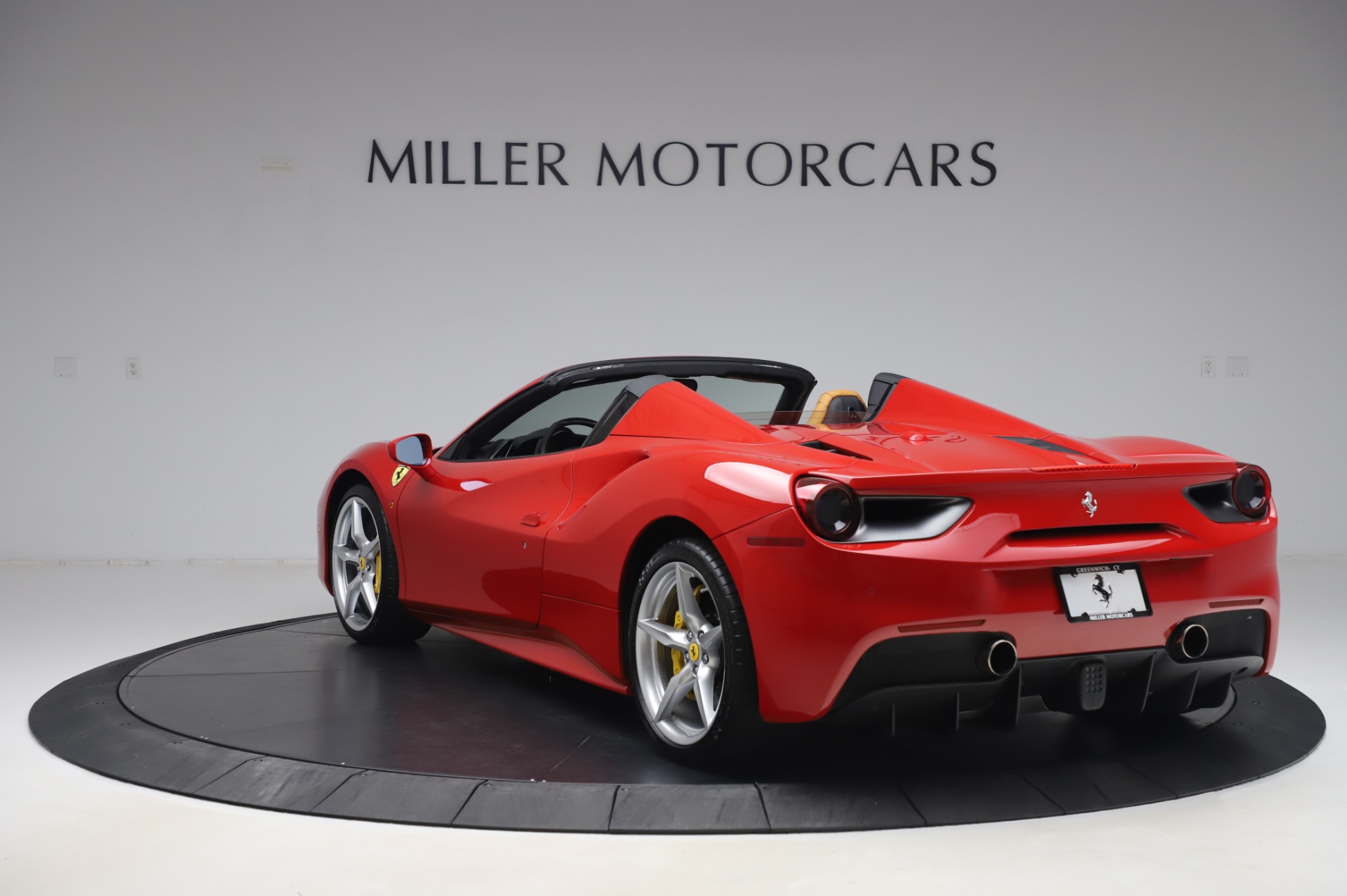ferrari base model
