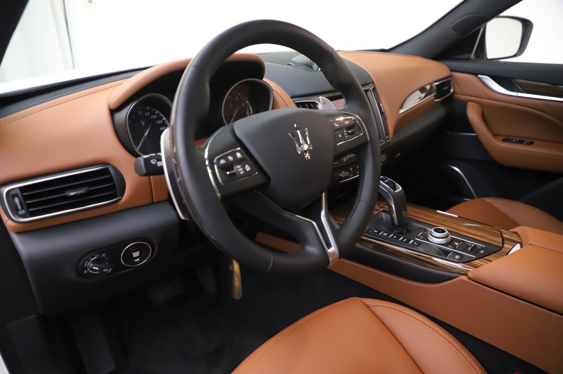 New-2020-Maserati-Levante-Q4-GranLusso