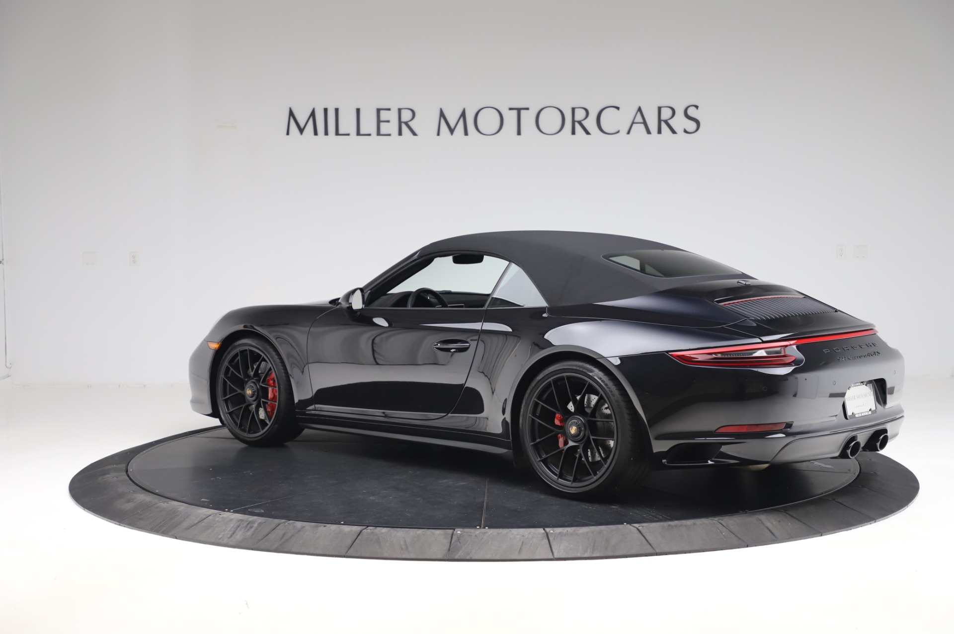 Pre-Owned 2018 Porsche 911 Carrera 4 GTS For Sale () | Miller Motorcars  Stock #B1510A