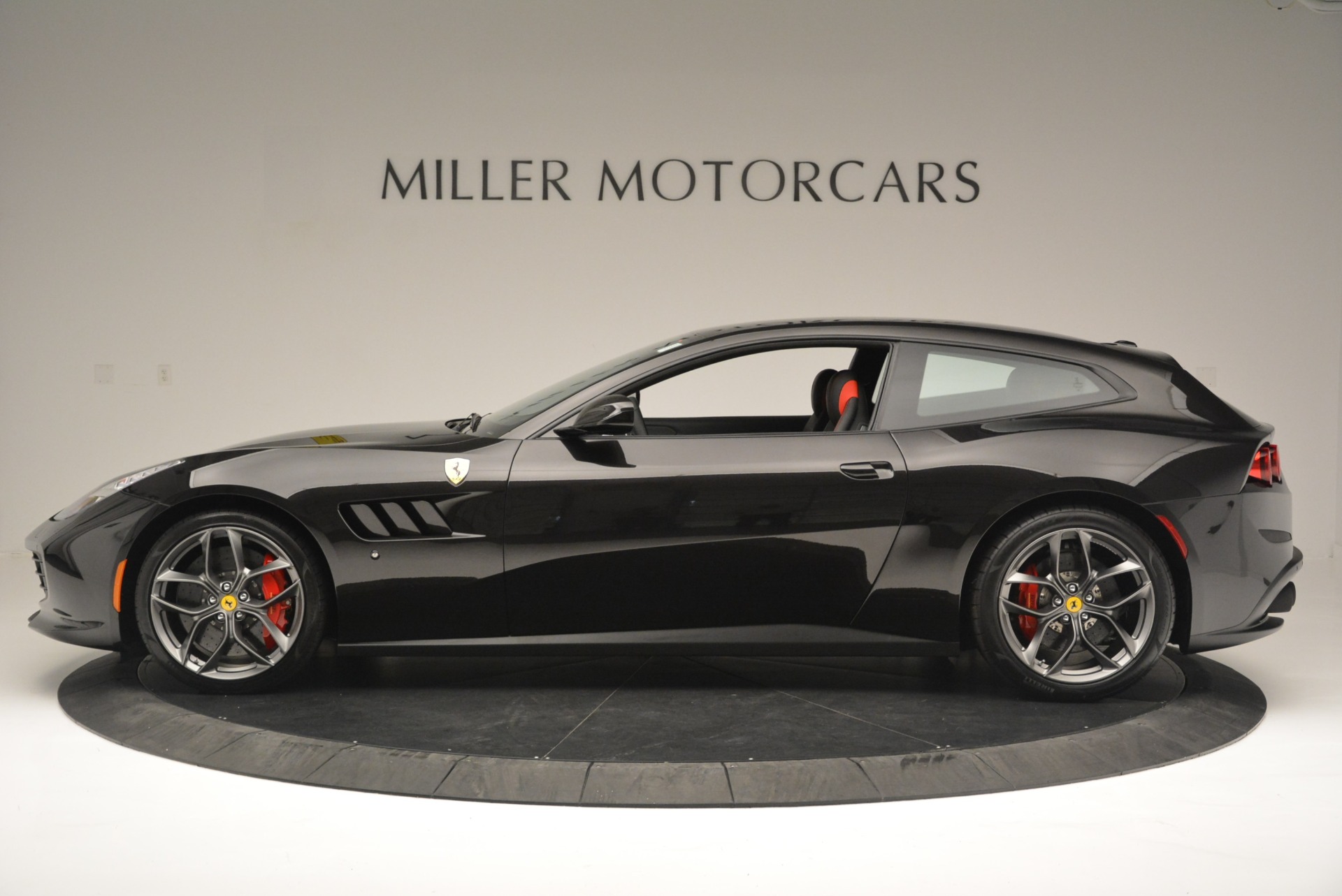 2018 ferrari gtc4lusso t