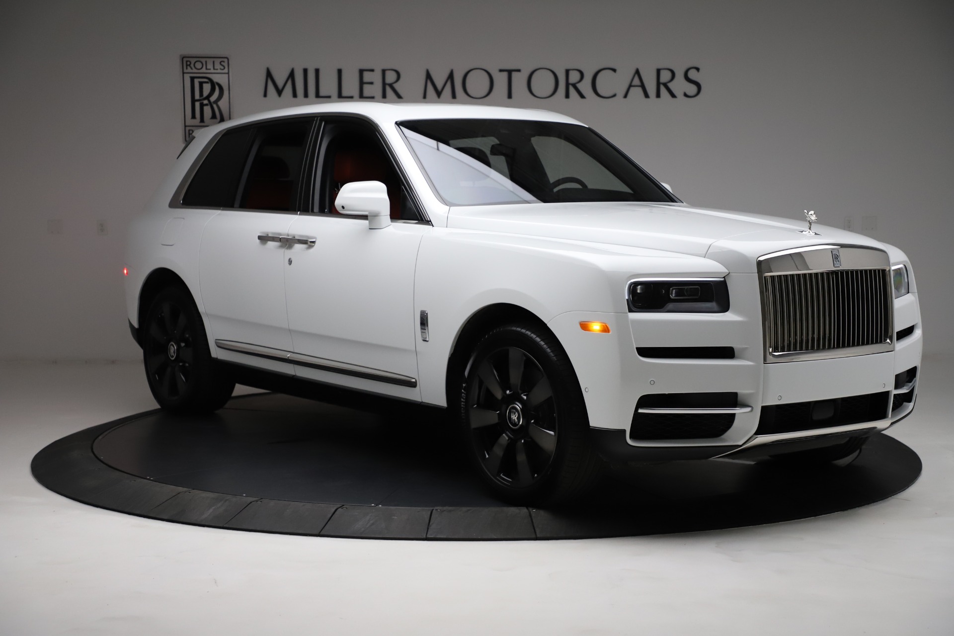 RollsRoyce Cullinan độ Mansory vốn đã sang trọng nay càng thêm sang trọng   CafeAutoVn
