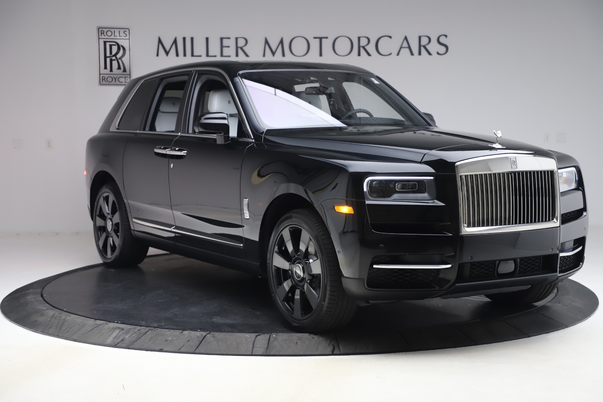 New 2021 Rolls-Royce Cullinan For Sale ($375,900)  Rolls-Royce Motor Cars  Philadelphia Stock #21R113